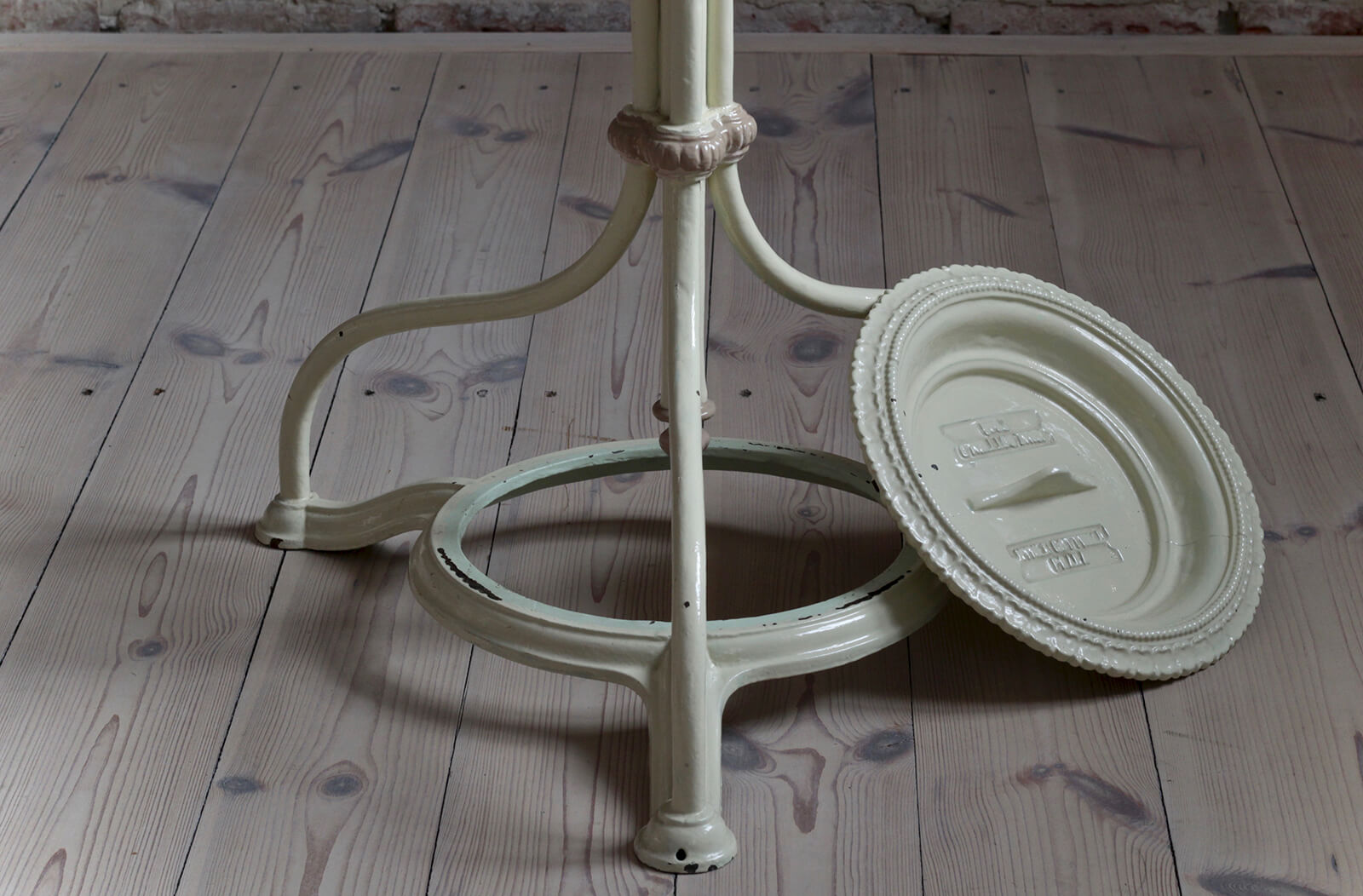 Vintage coat rack by Hynek Gottwald, 1930s