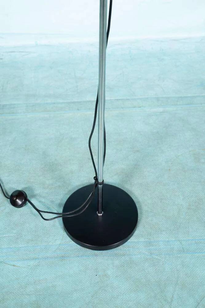 Space-age floor lamp with adjustable spots from the 1970s.