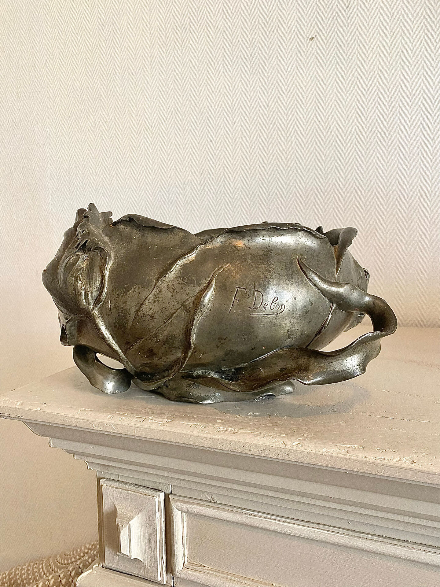 Art Nouveau jardinière in tin signed Frederic Debon Susse Frères.
