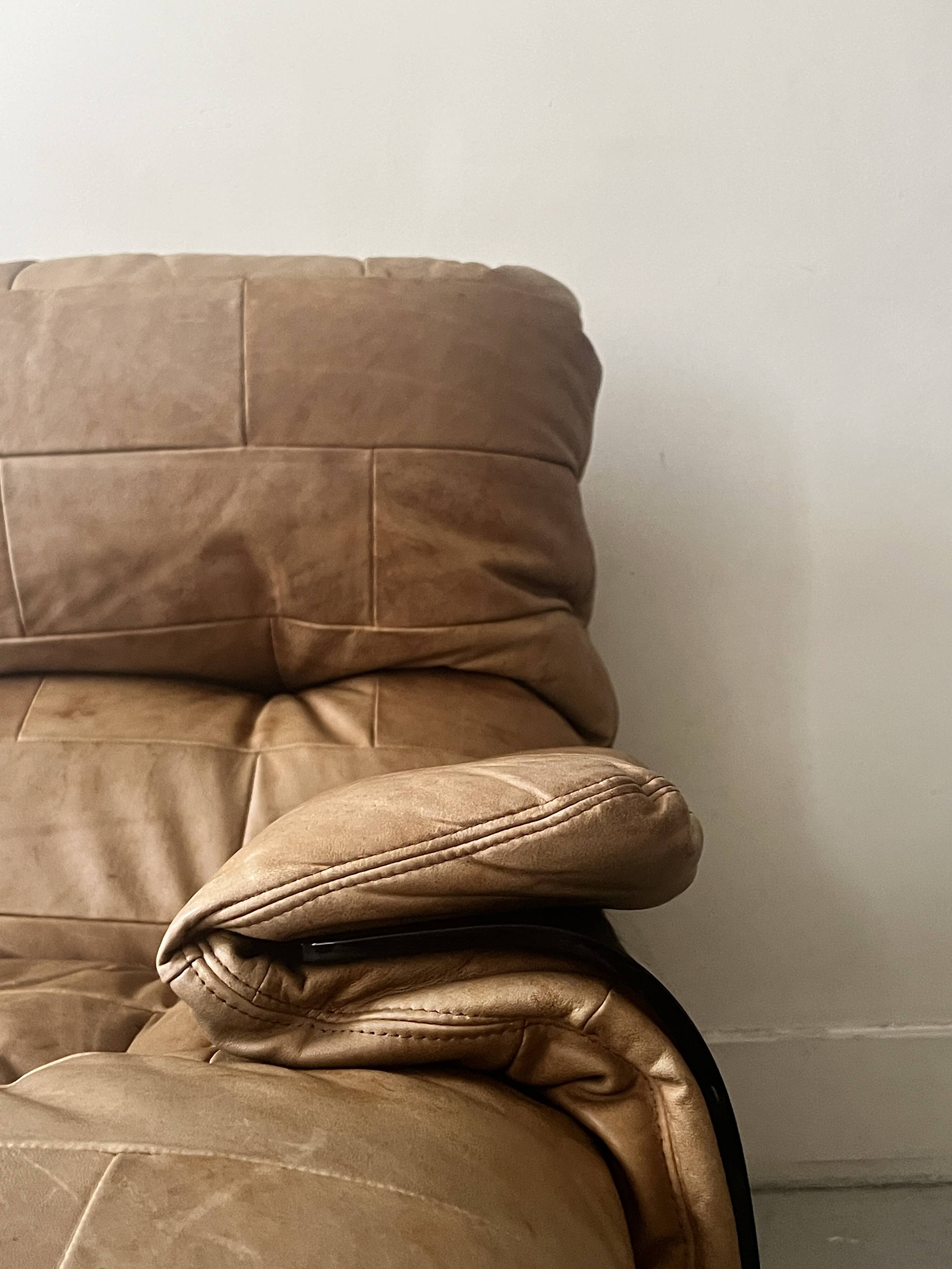 Marsala natural leather armchair by Michel Ducaroy for Ligne Roset, 1970