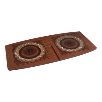 Wyncraft ceramic and teak trivet, England, 1970