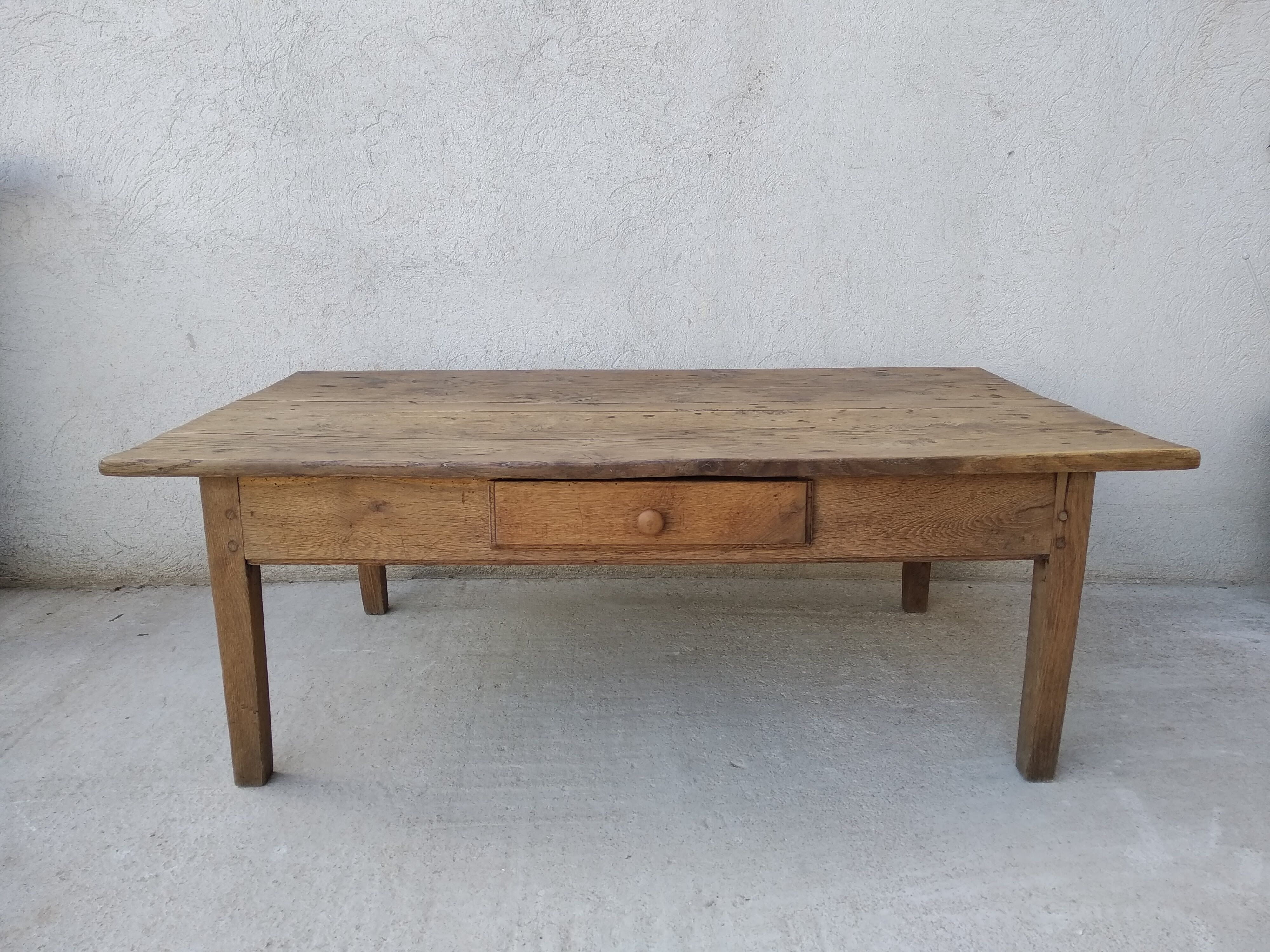 Farmhouse coffee table with solid wood drawer