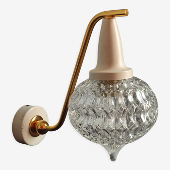 Small wall lamp in brass and vintage glass