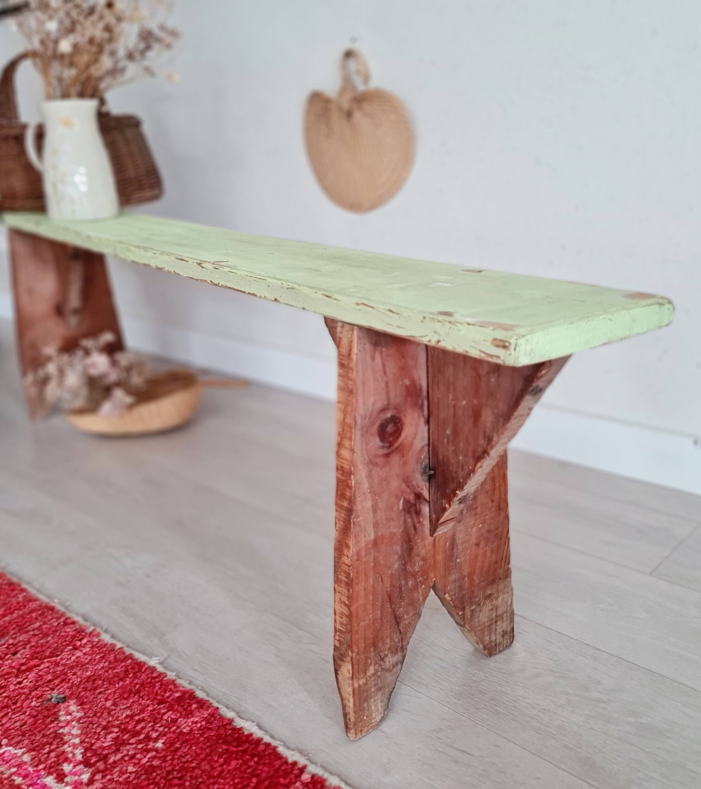 Banc de ferme ancien en bois assise verte patinée