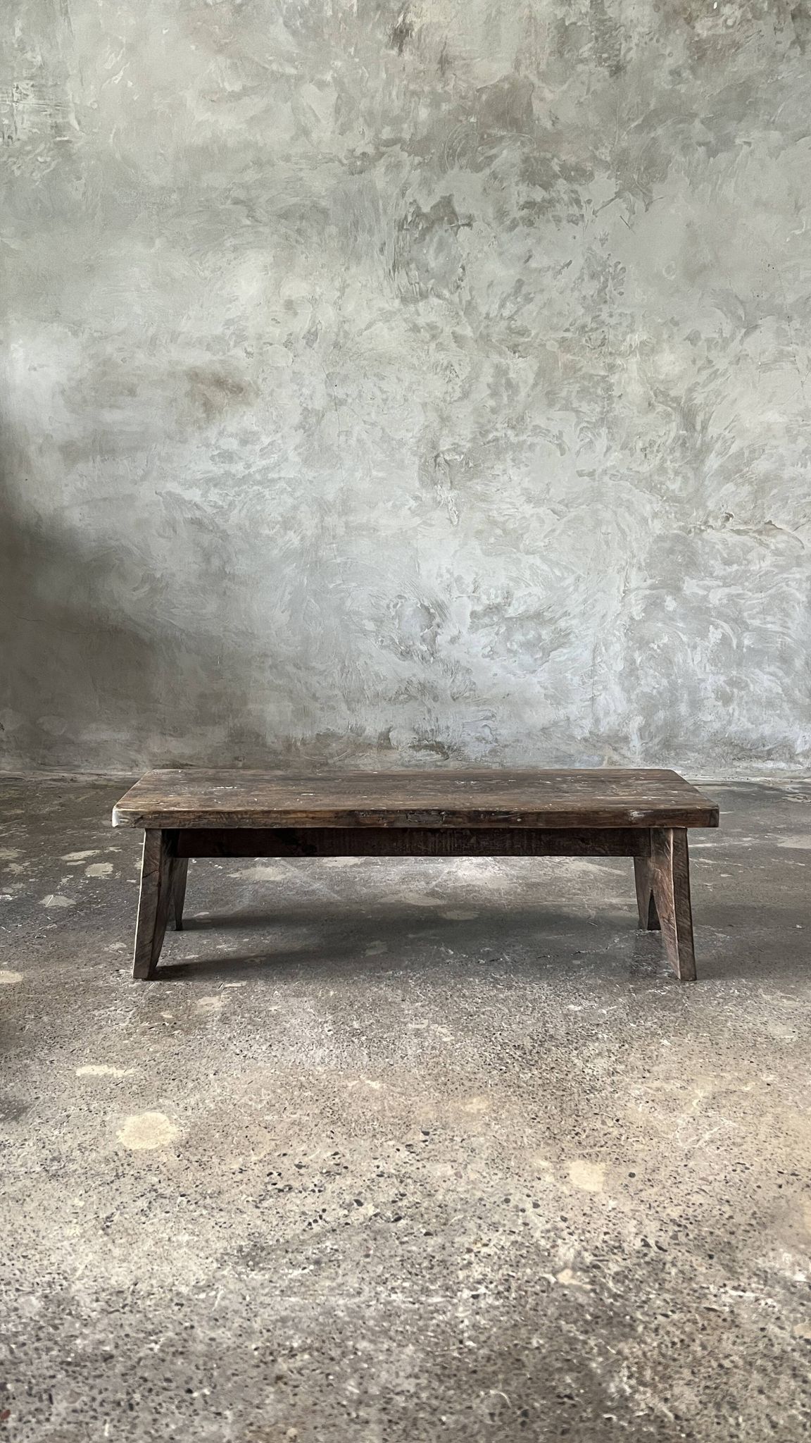 Petit banc bas asiatique en teck ancien upcyclé H:20 l:28 L70
