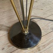Vintage reed floor lamp in black metal and brass with three white opalines