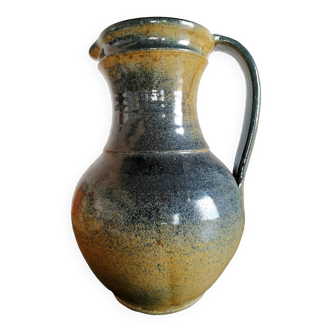 Speckled blue sandstone jug