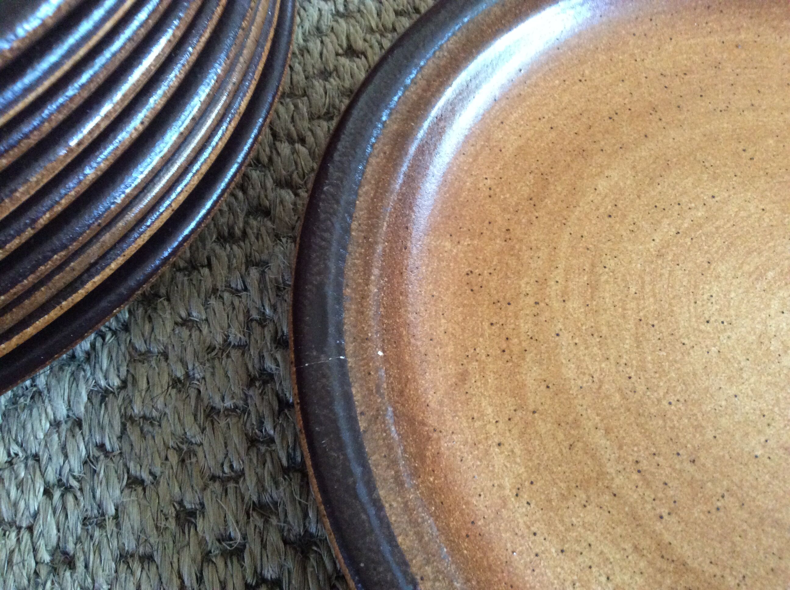 Series of 10 flat sandstone plates