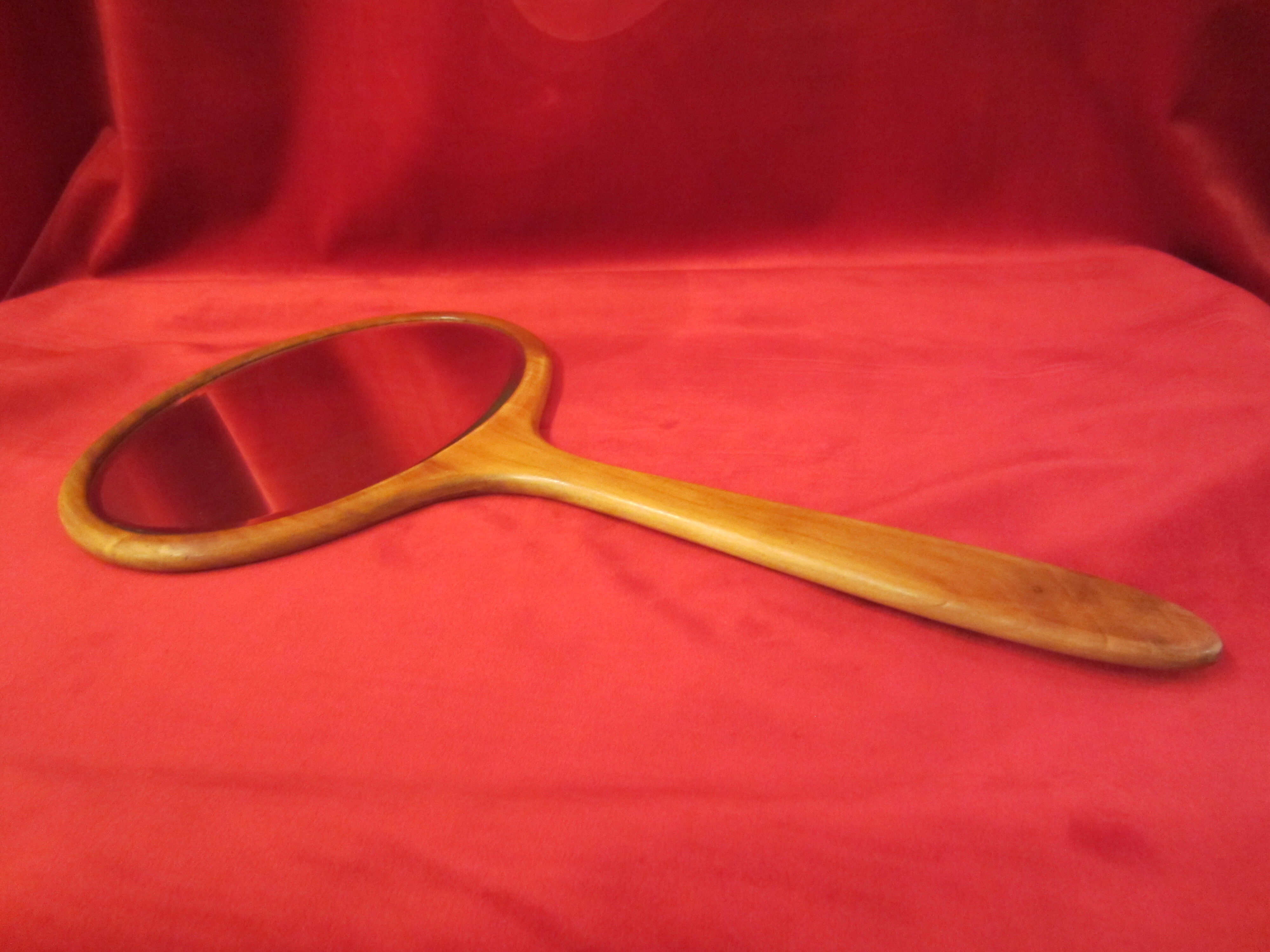 Miroir à main scandinave 44 cm