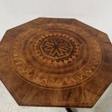 Octagonal pedestal table in marquetry, Italy, 19th century