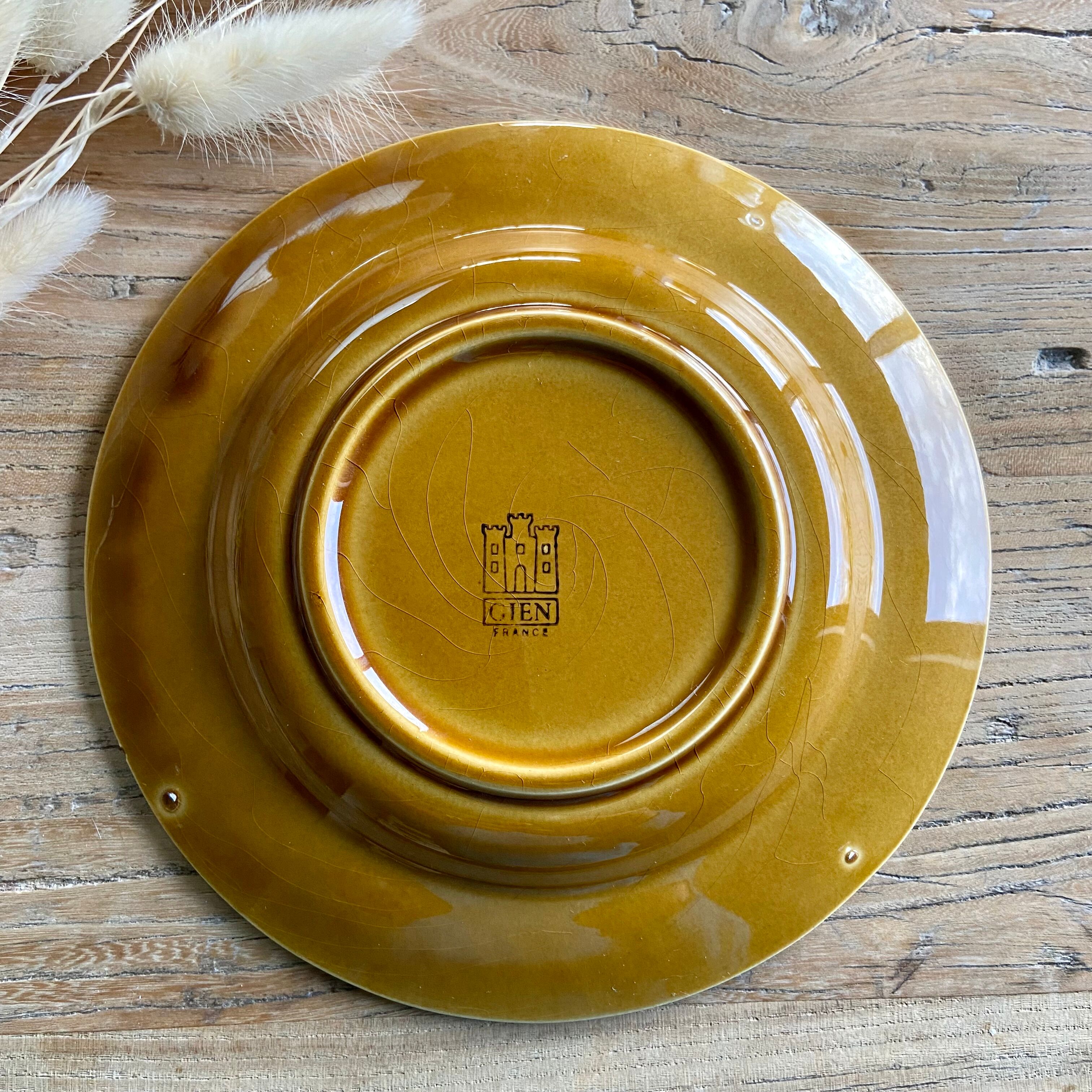 6 vintage gien france dessert plates