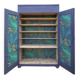 Shoe cabinet