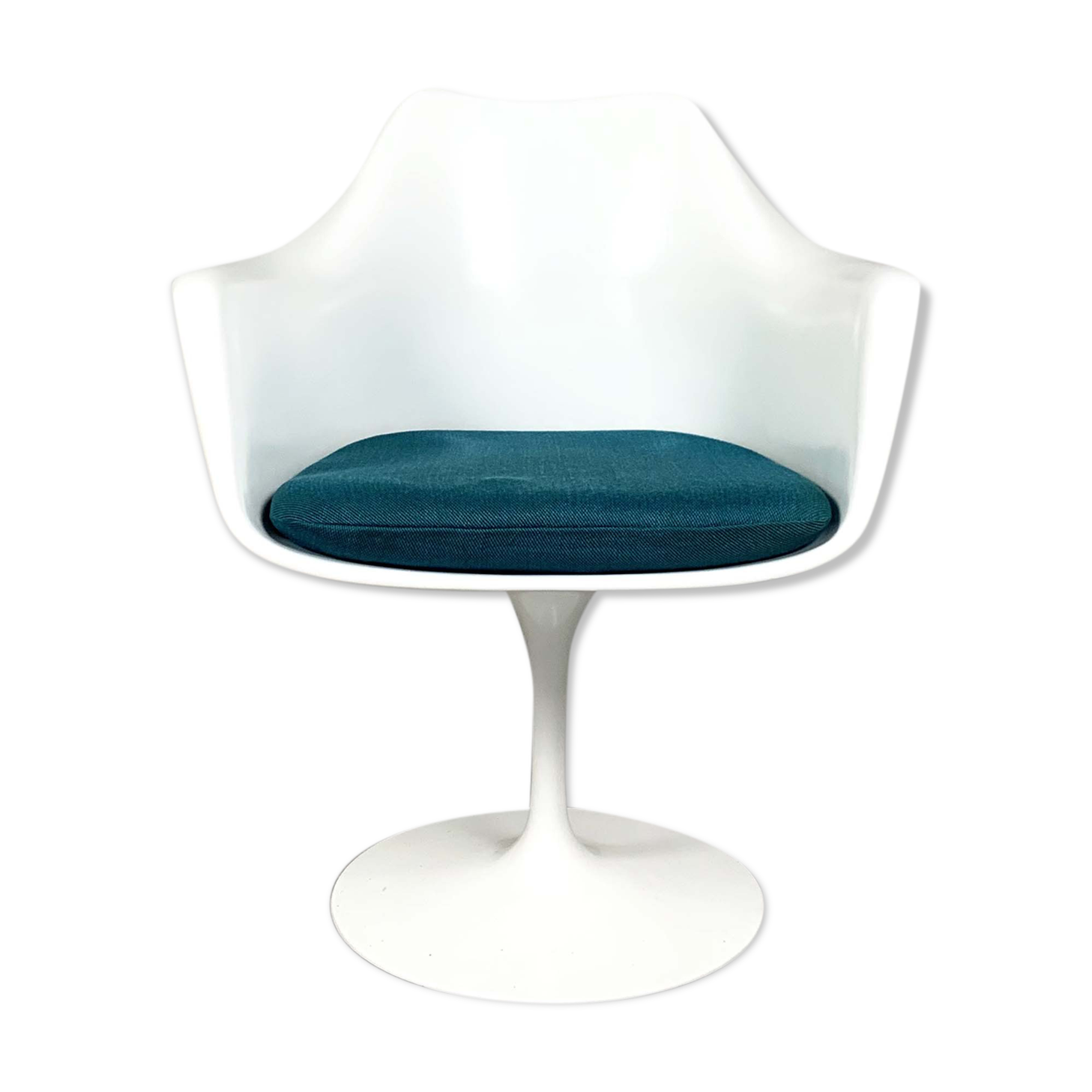 Tulip chair by Eero Saarinen for Knoll 1970
