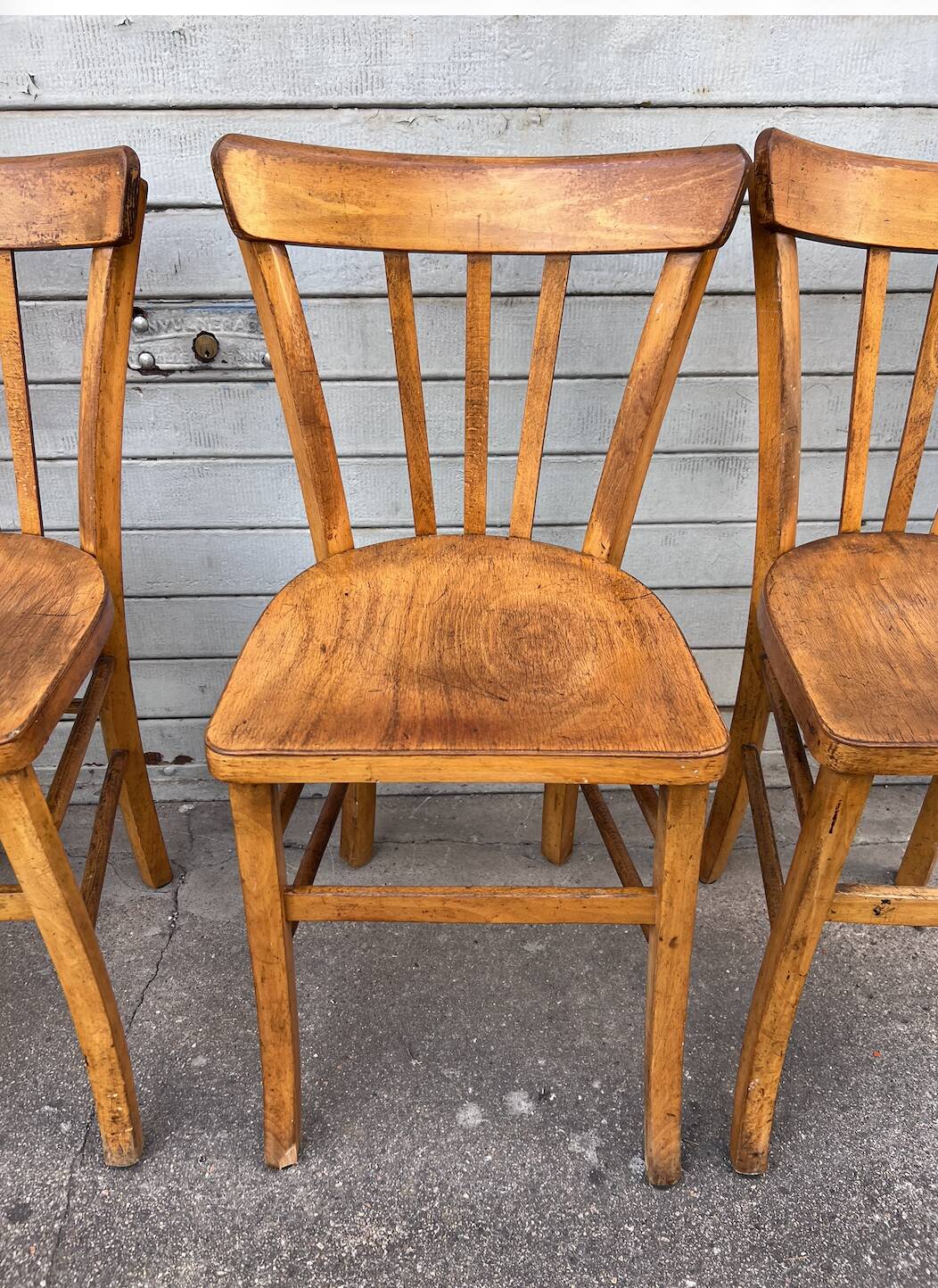 (Lot) 4 Honey Bistro Chairs