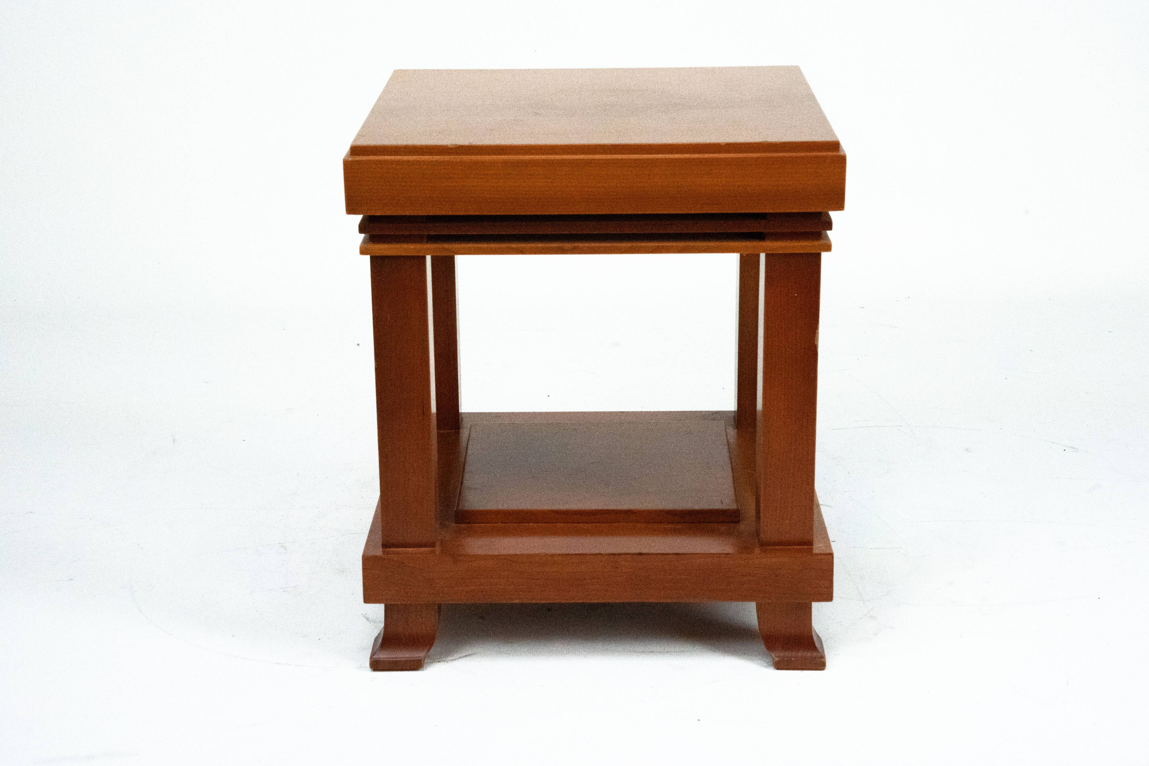 Table d'appoint Robie de Frank Lloyd Wright pour Cassina, édition limitée. Italie, 1988