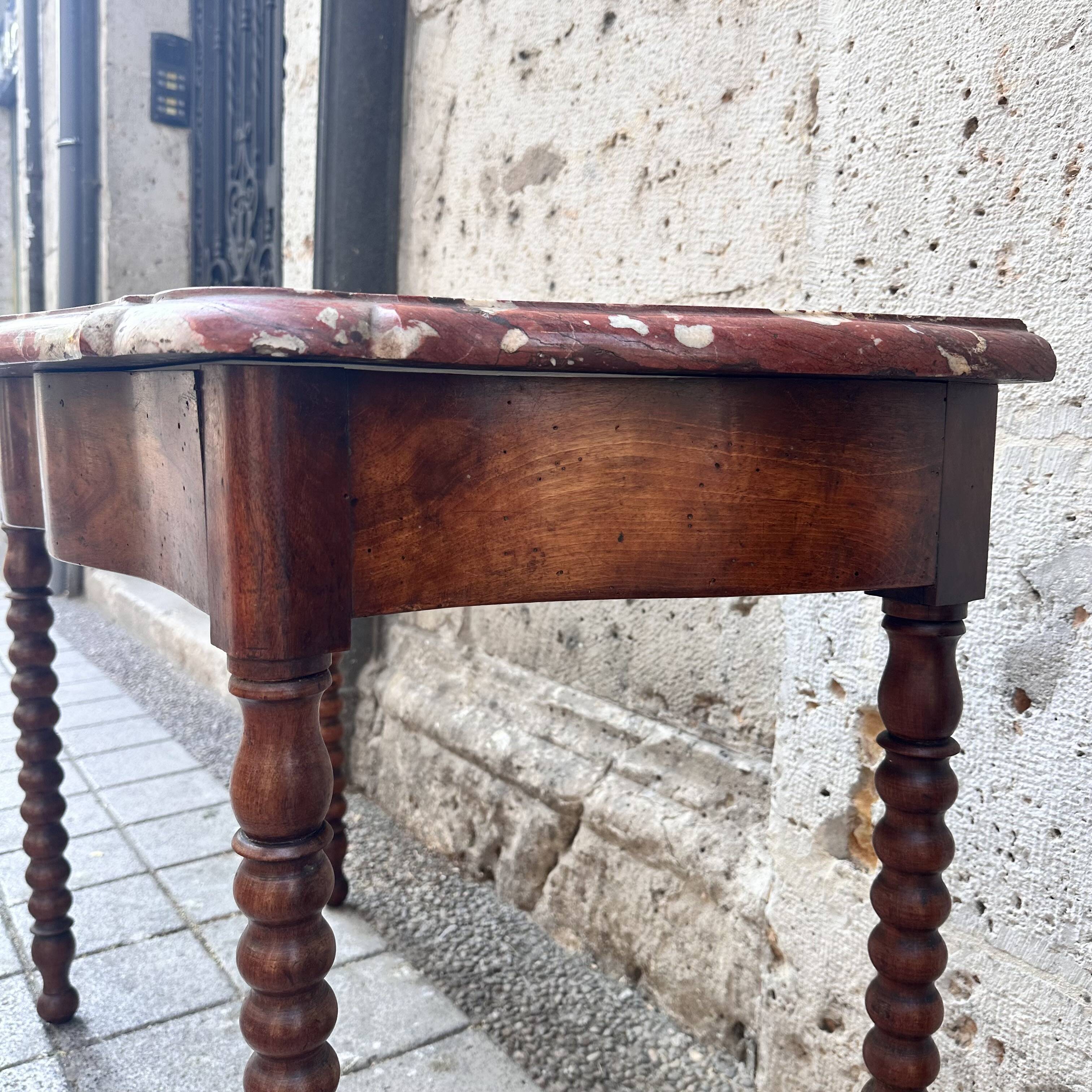 Console Louis XV, marble and walnut, 18th century - France