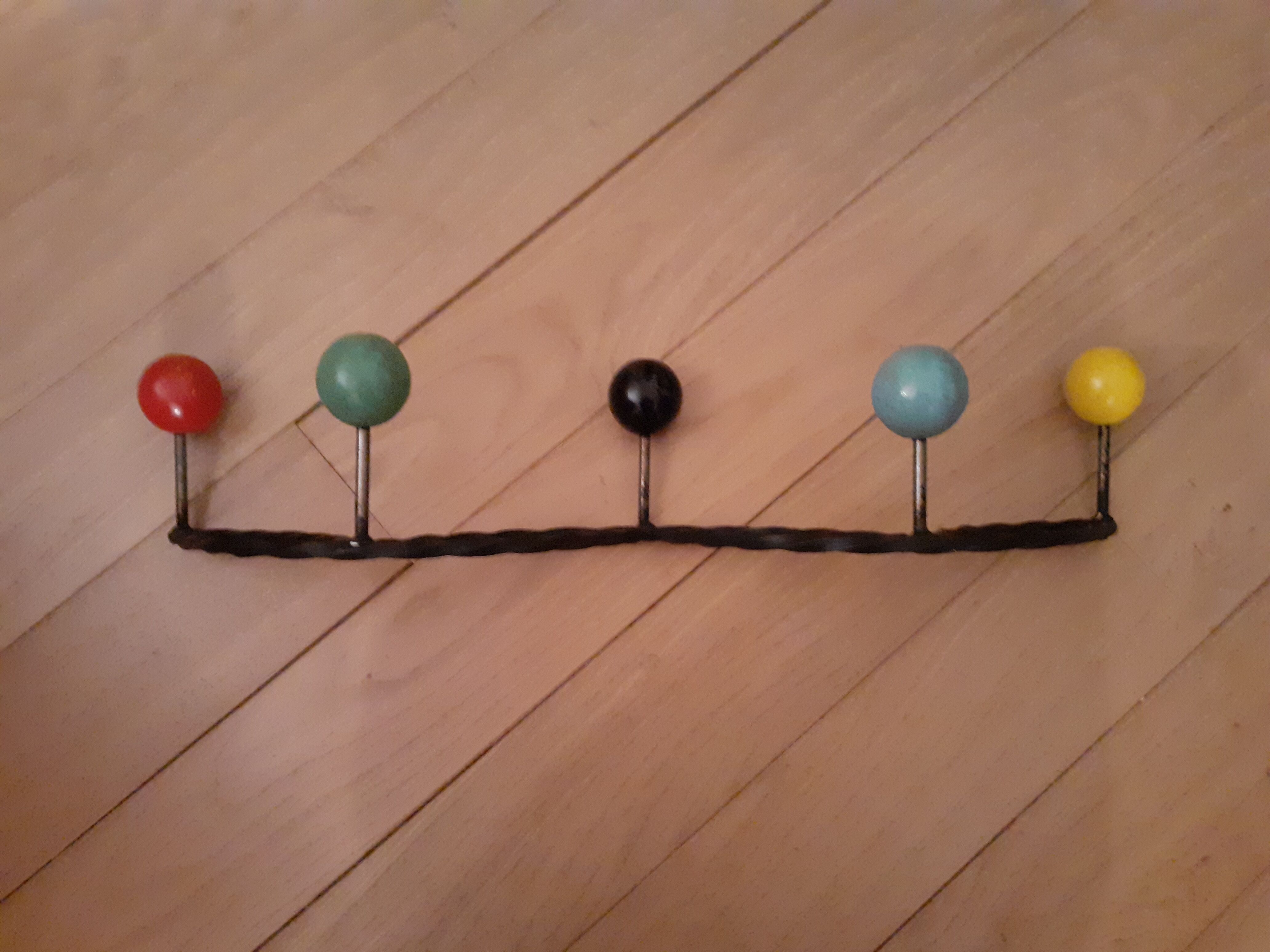 Wrought iron coat rack and wooden balls 5 hooks