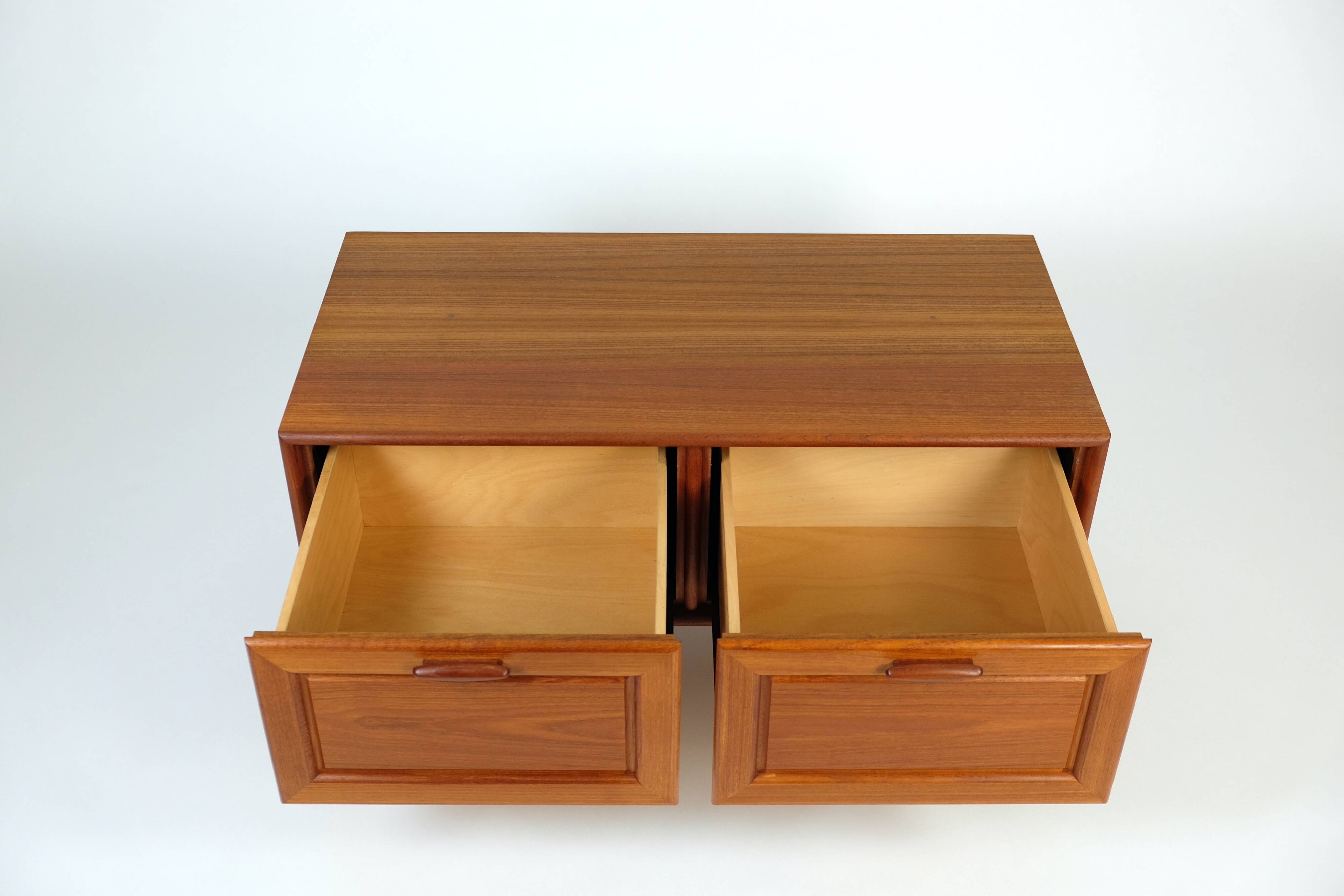 Vintage teak lowboard chest of drawers sideboard drawers 60s 70s