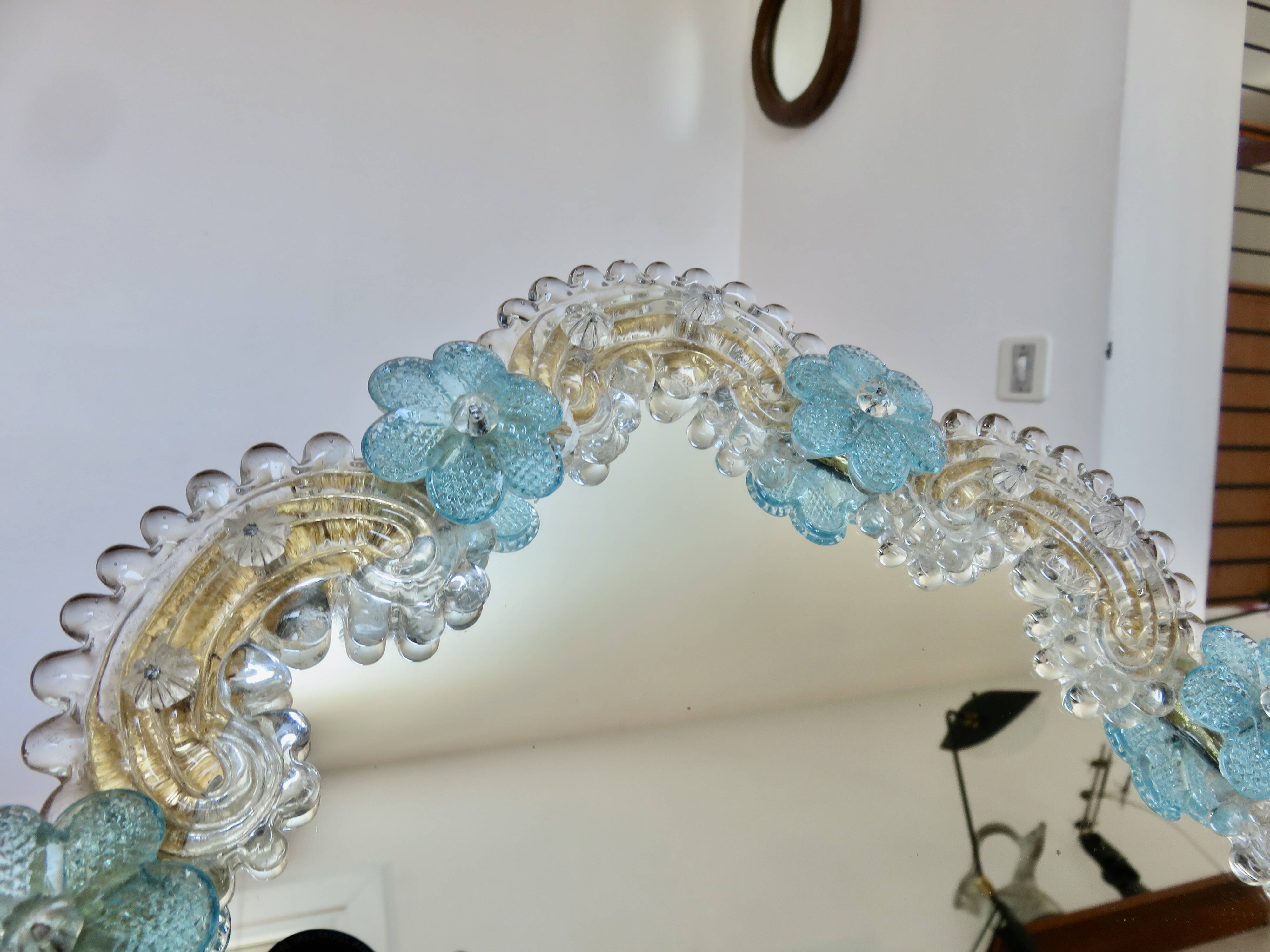 Venetian mirror made of Murano glass, for standing or hanging, 1950.