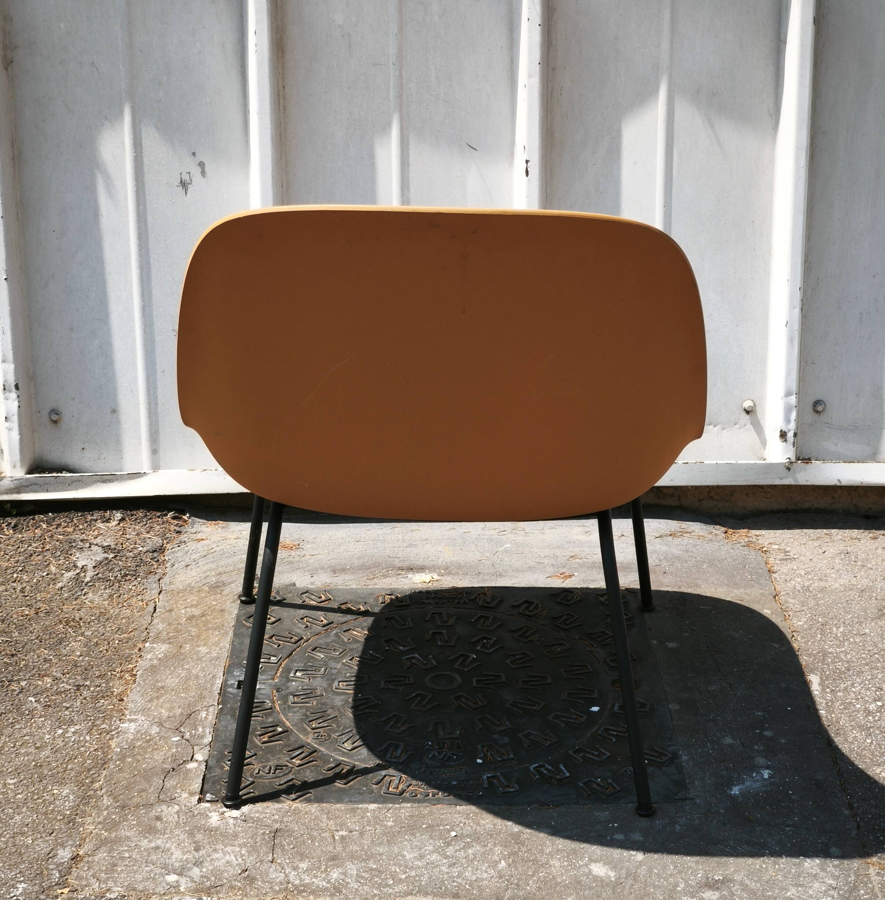Pair of Fiber Lounge armchairs, Muuto