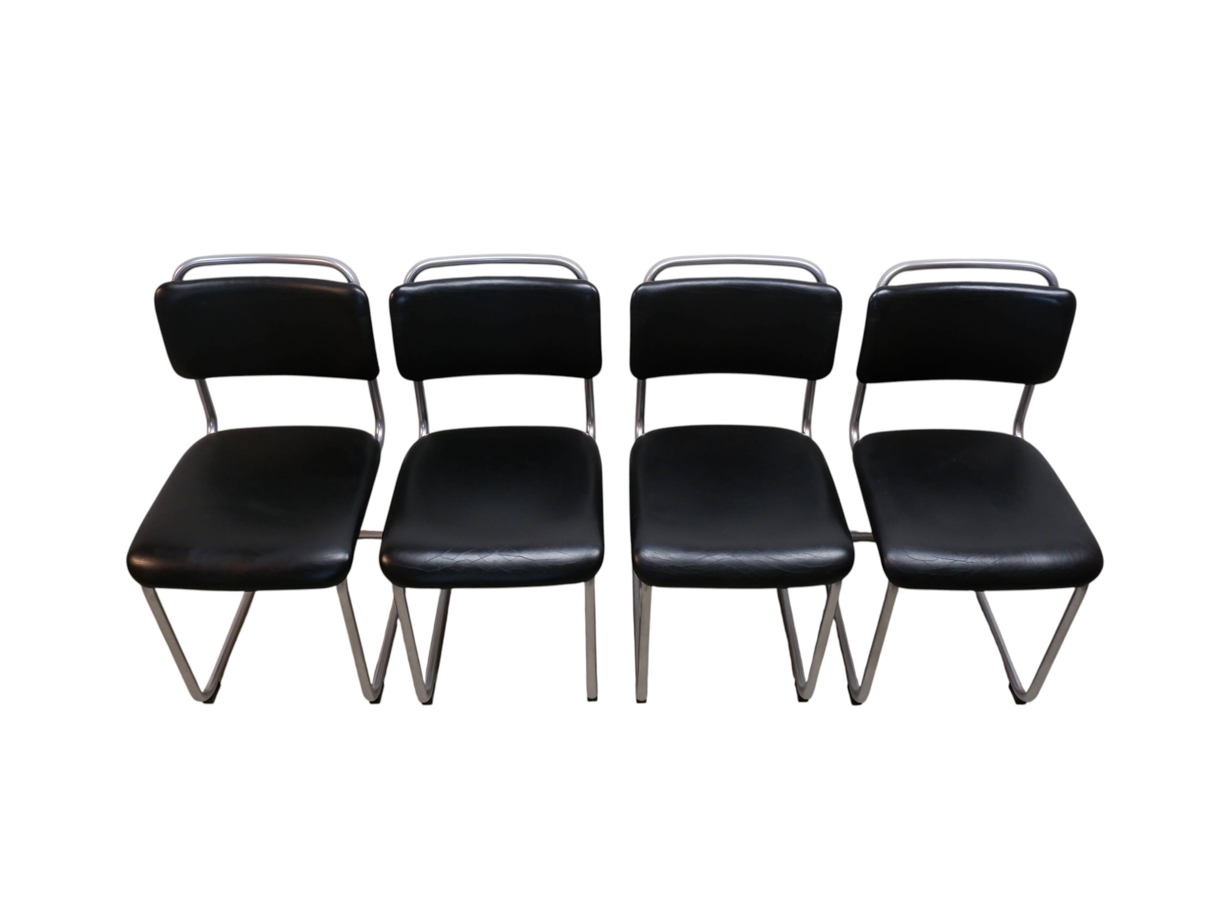 Ensemble de 4 chaises de salle à manger Gispen 101