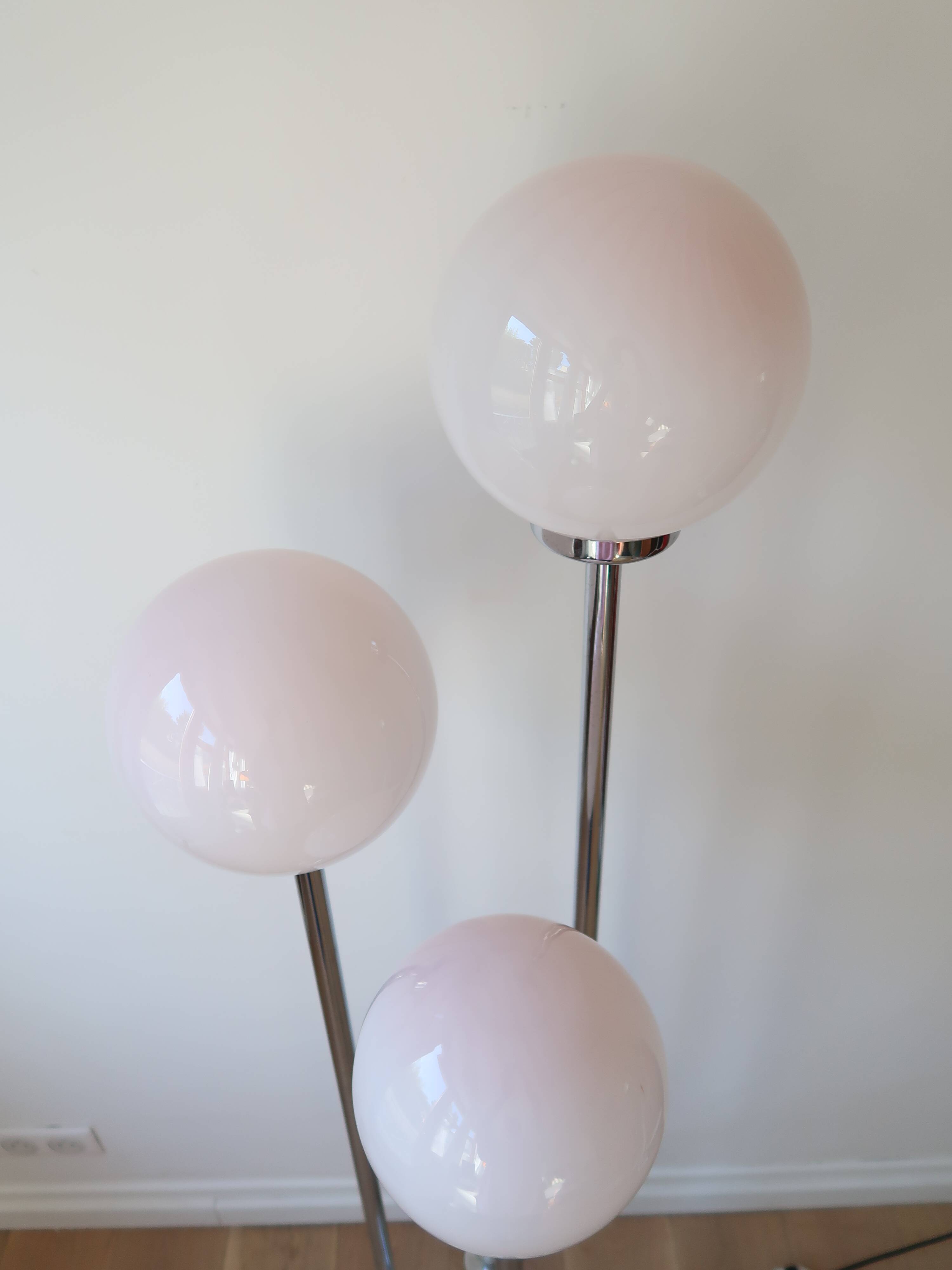 Chrome floor lamp 3 vintage globes