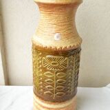 70s vase