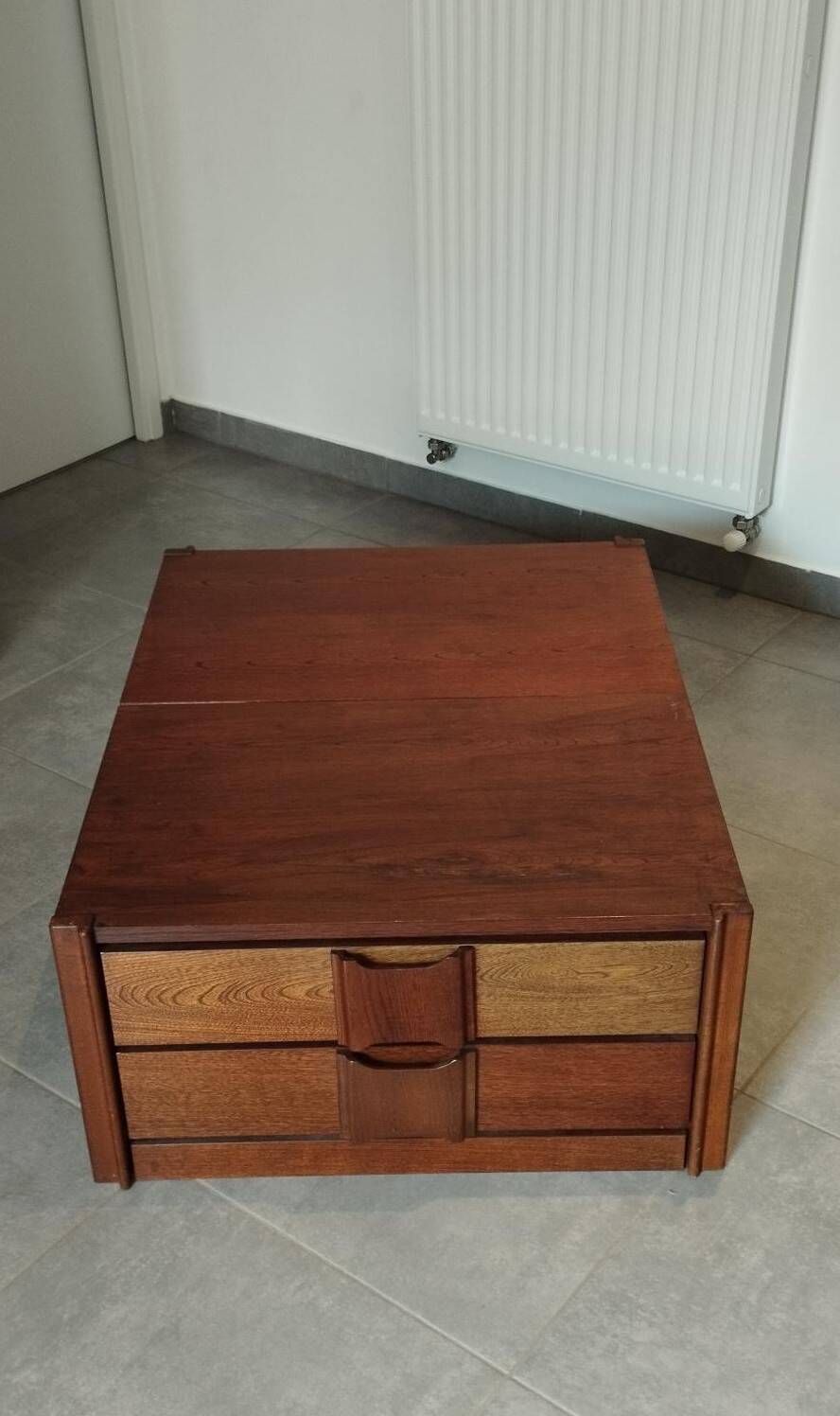 Pair of vintage Scandinavian design modules, bedside table, chest of drawers, sideboard, table.