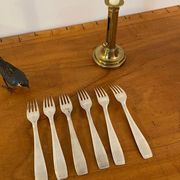 6 grandes fourchettes en métal argenté vintage 1960