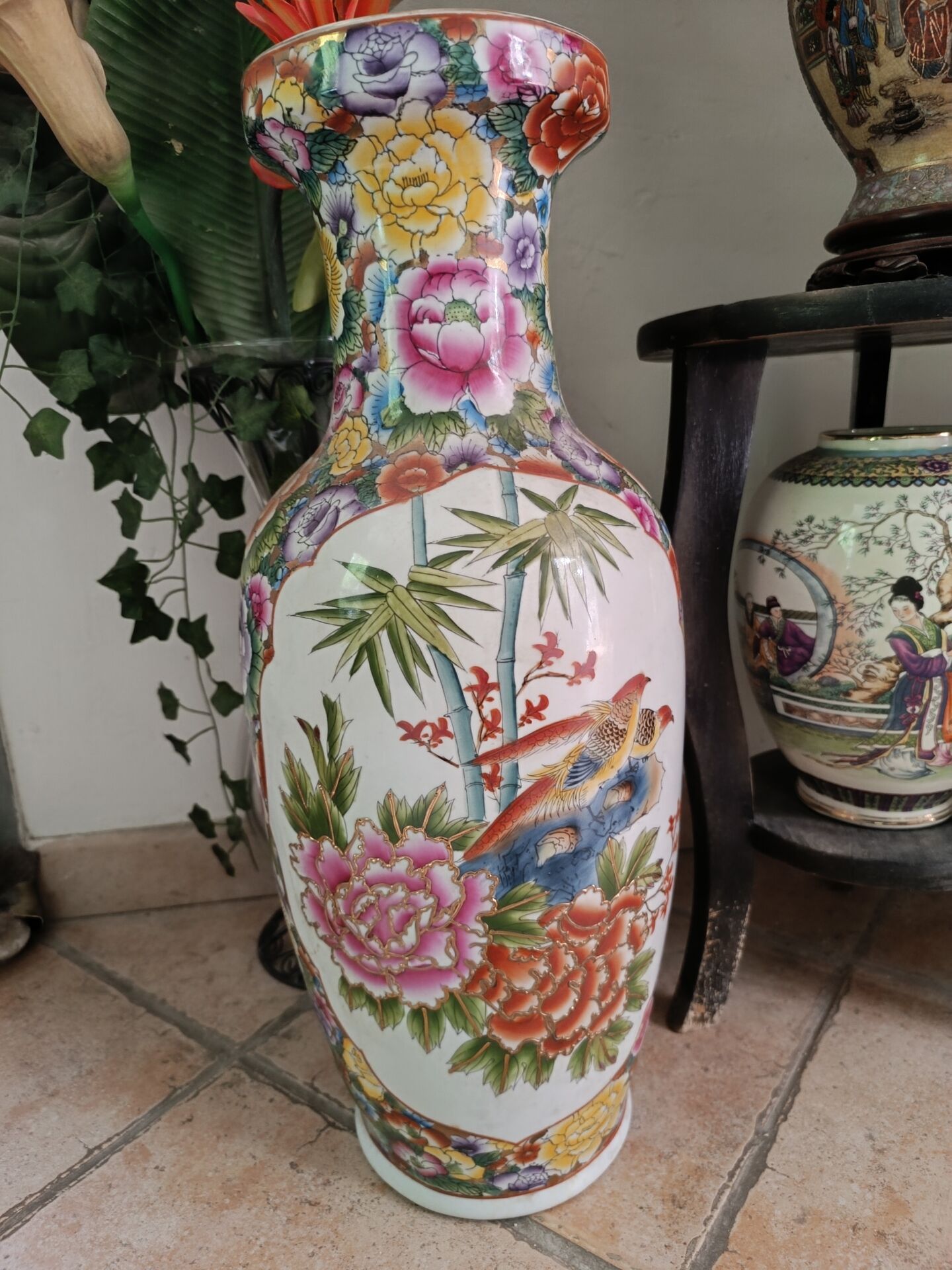 Large Asian vase