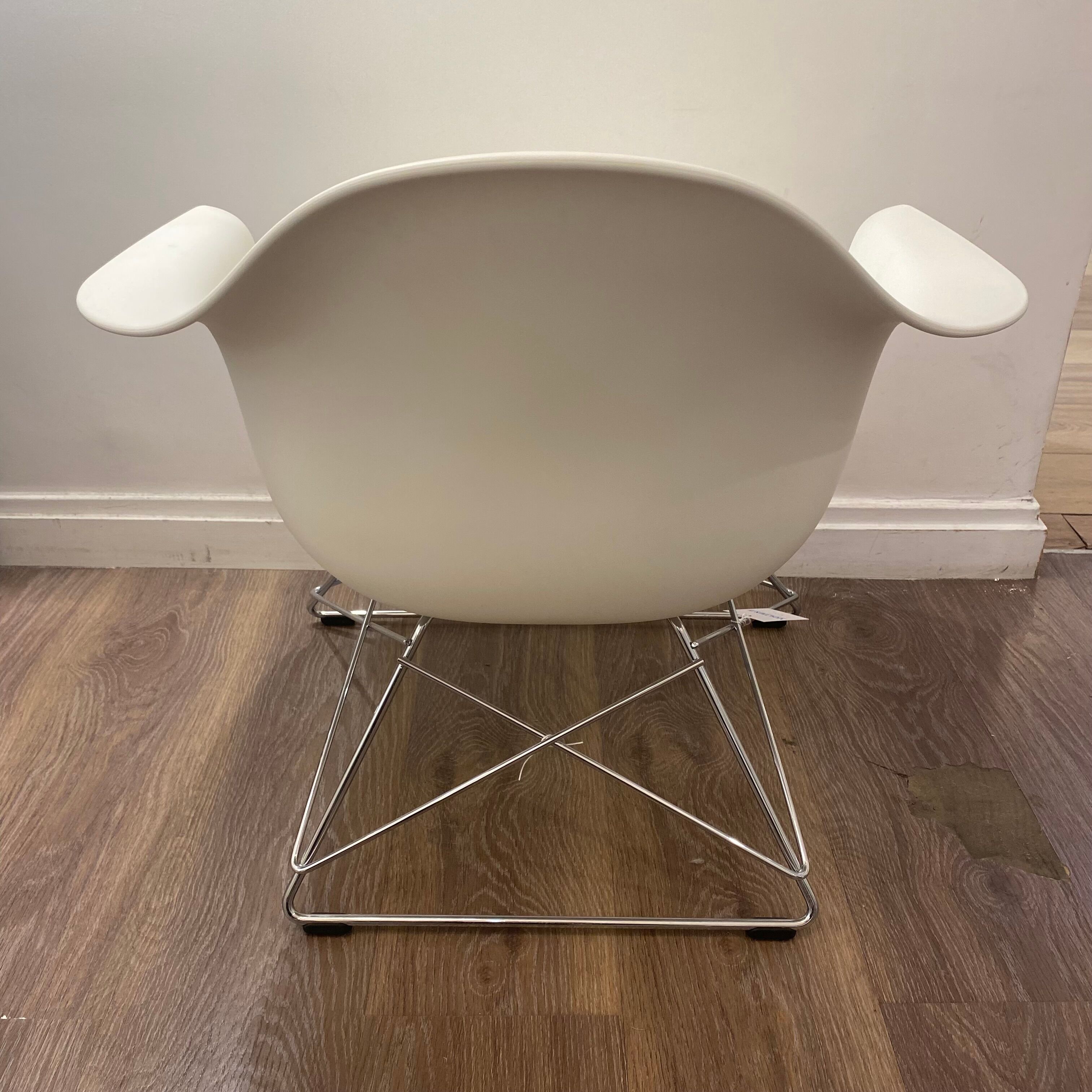 LAR armchair Charles & Ray Eames, Vitra