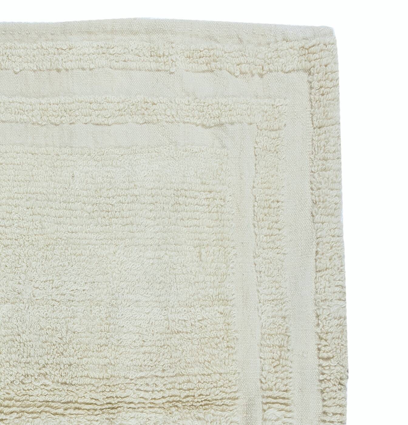 Vintage Minimalist Turkish Tulu Accent Rug Made of Natural Beige Wool