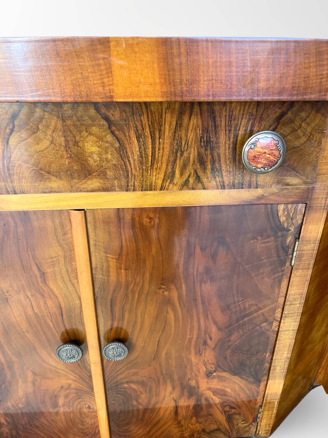 Impressionnant buffet Art déco italien des années 1930/1940