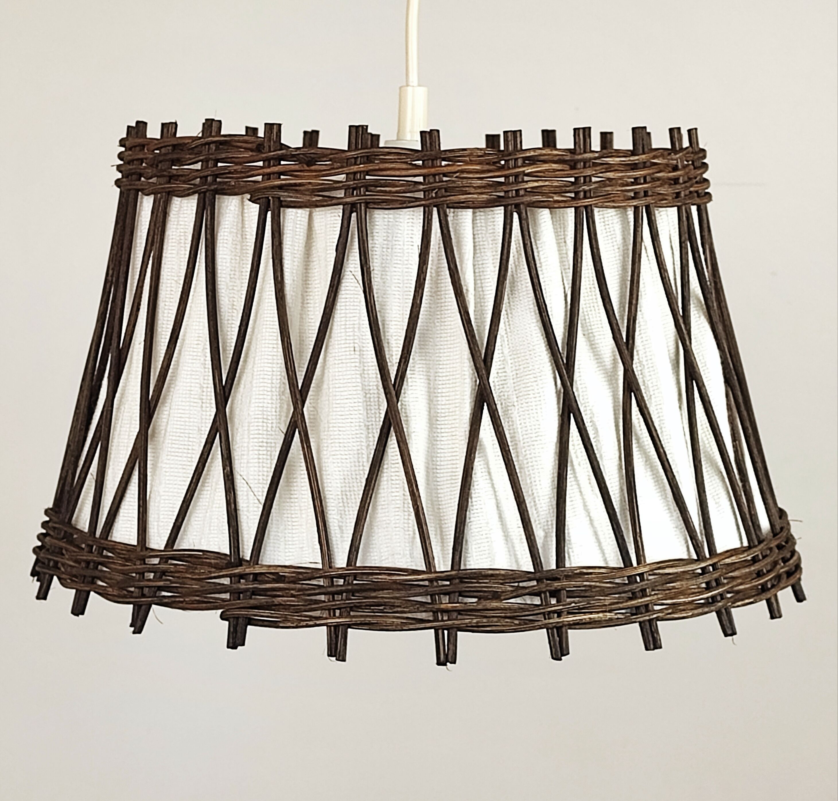 Rattan suspension