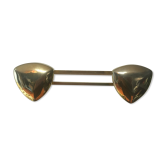 Metal hook