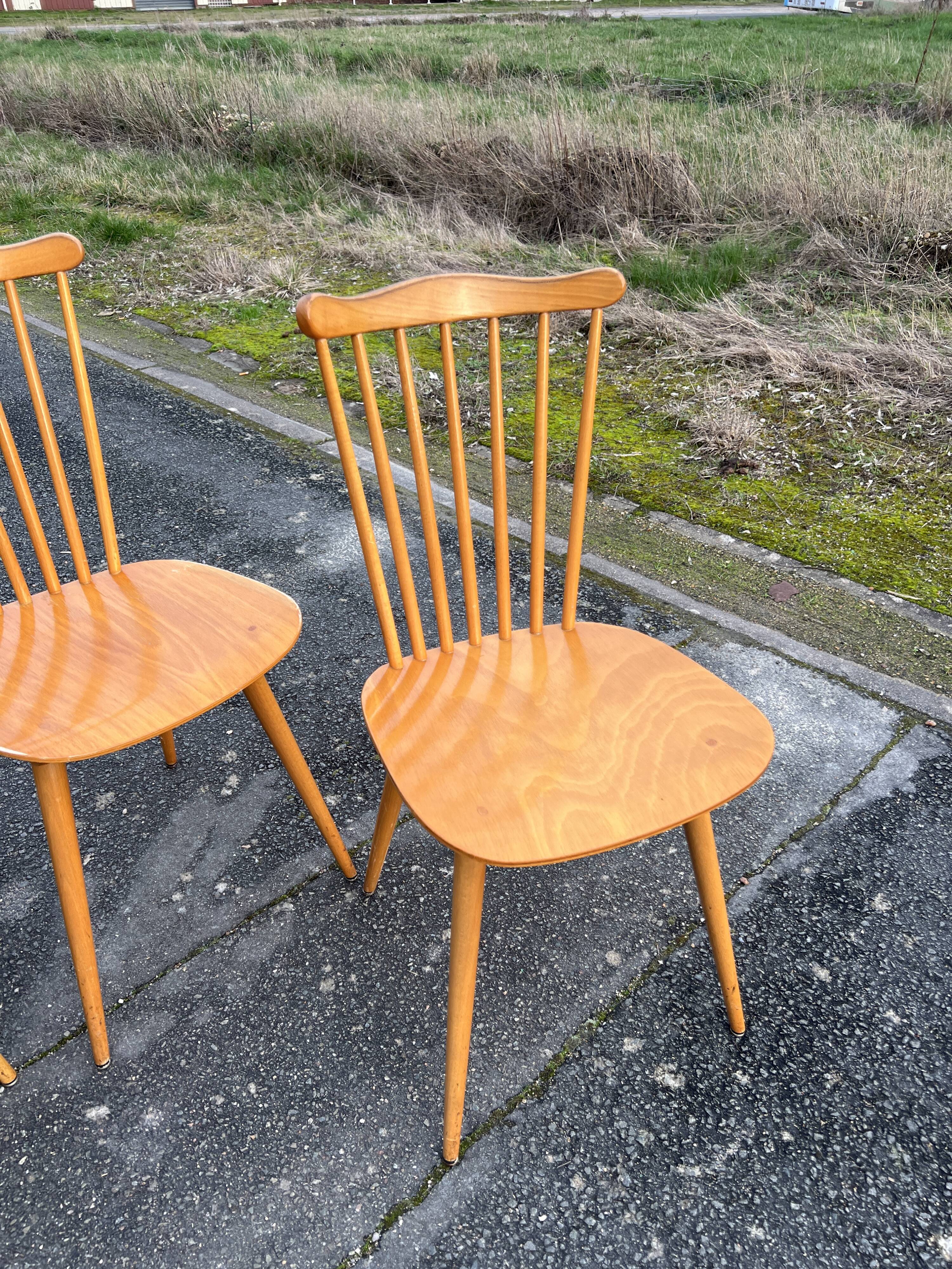 Suite of 4 Baumann chairs, Menuet model.