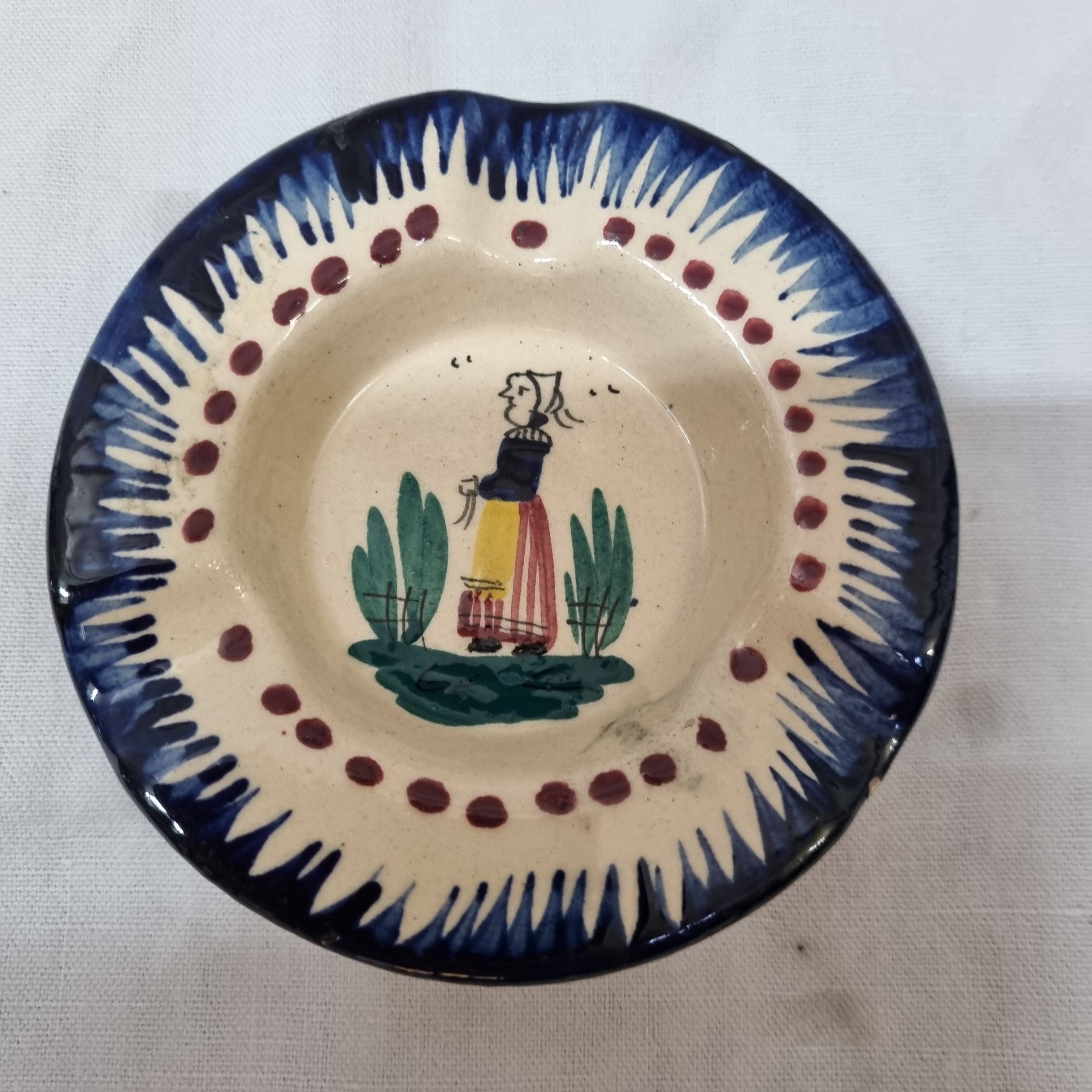 HB Henriot ashtray Quimper Brittany, early 20th century