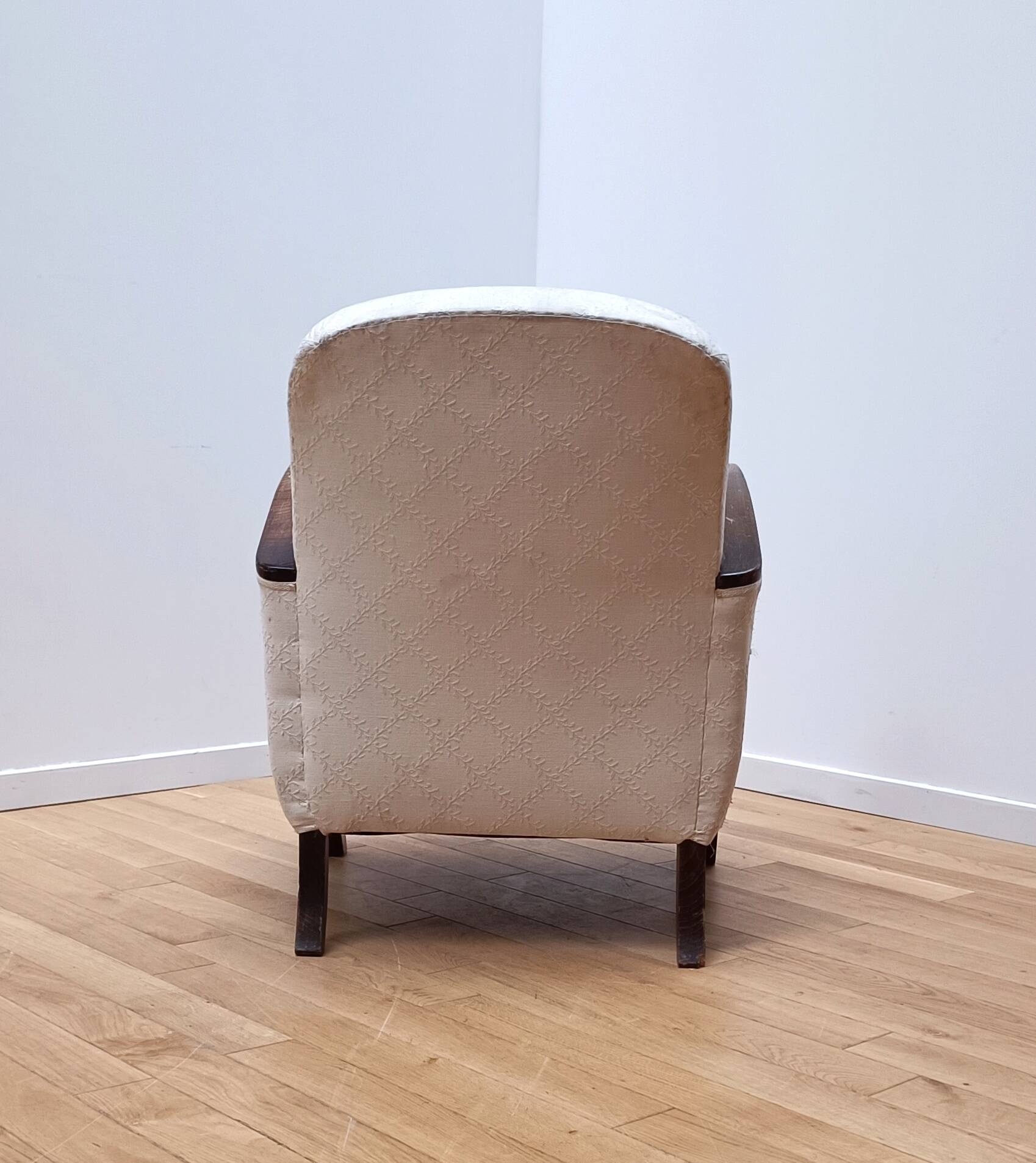 Vintage armchair from the 30s