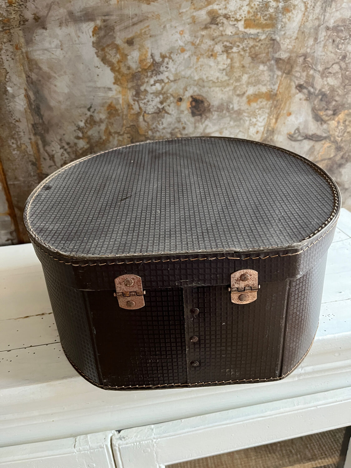 Antique hat box