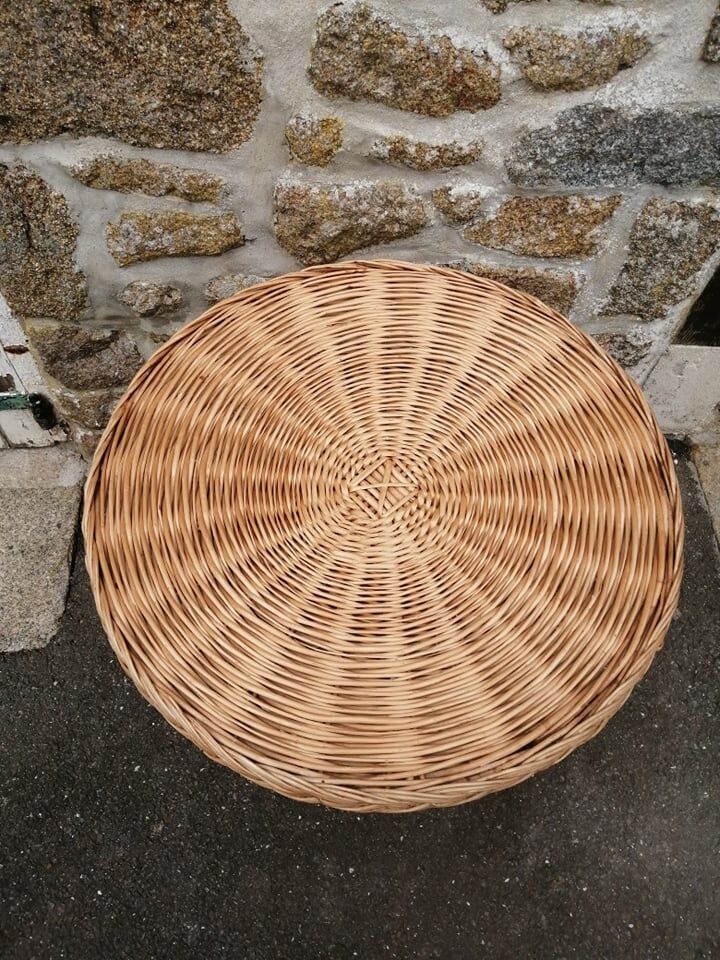 Wicker table