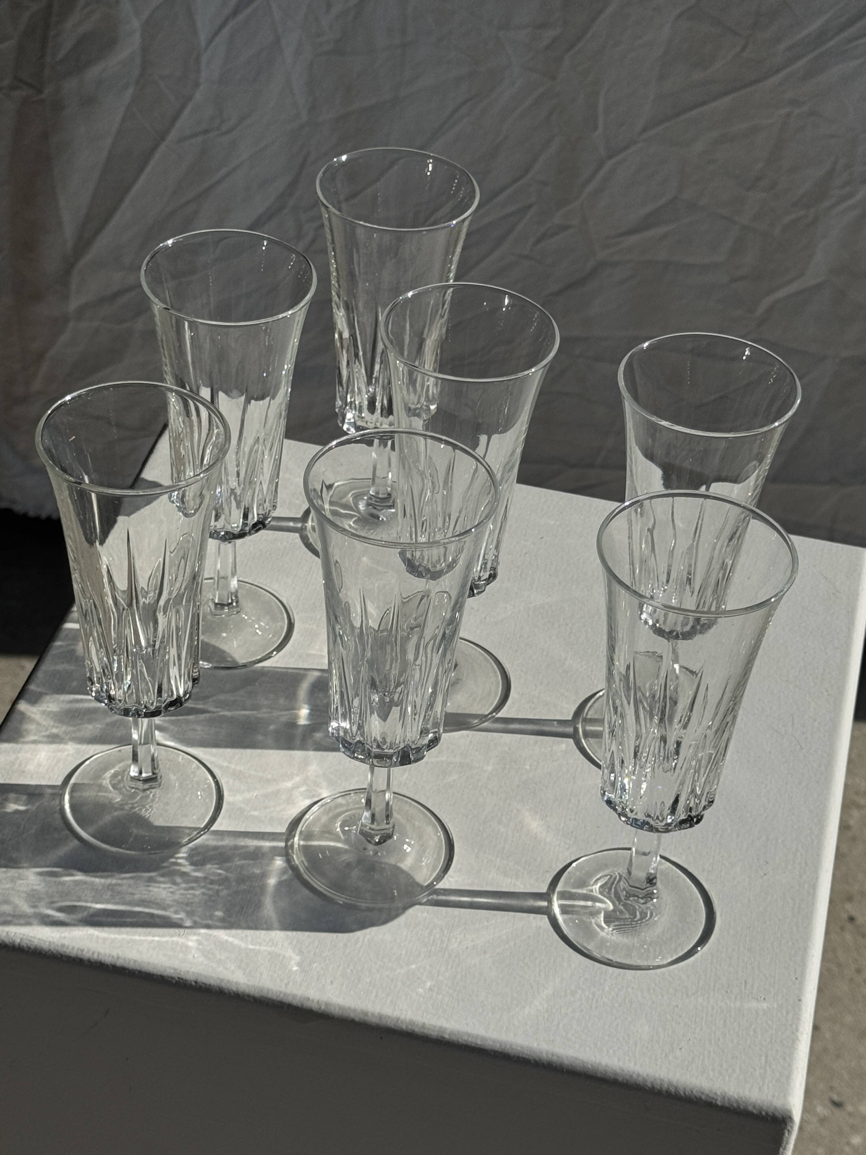 7 classic champagne flutes