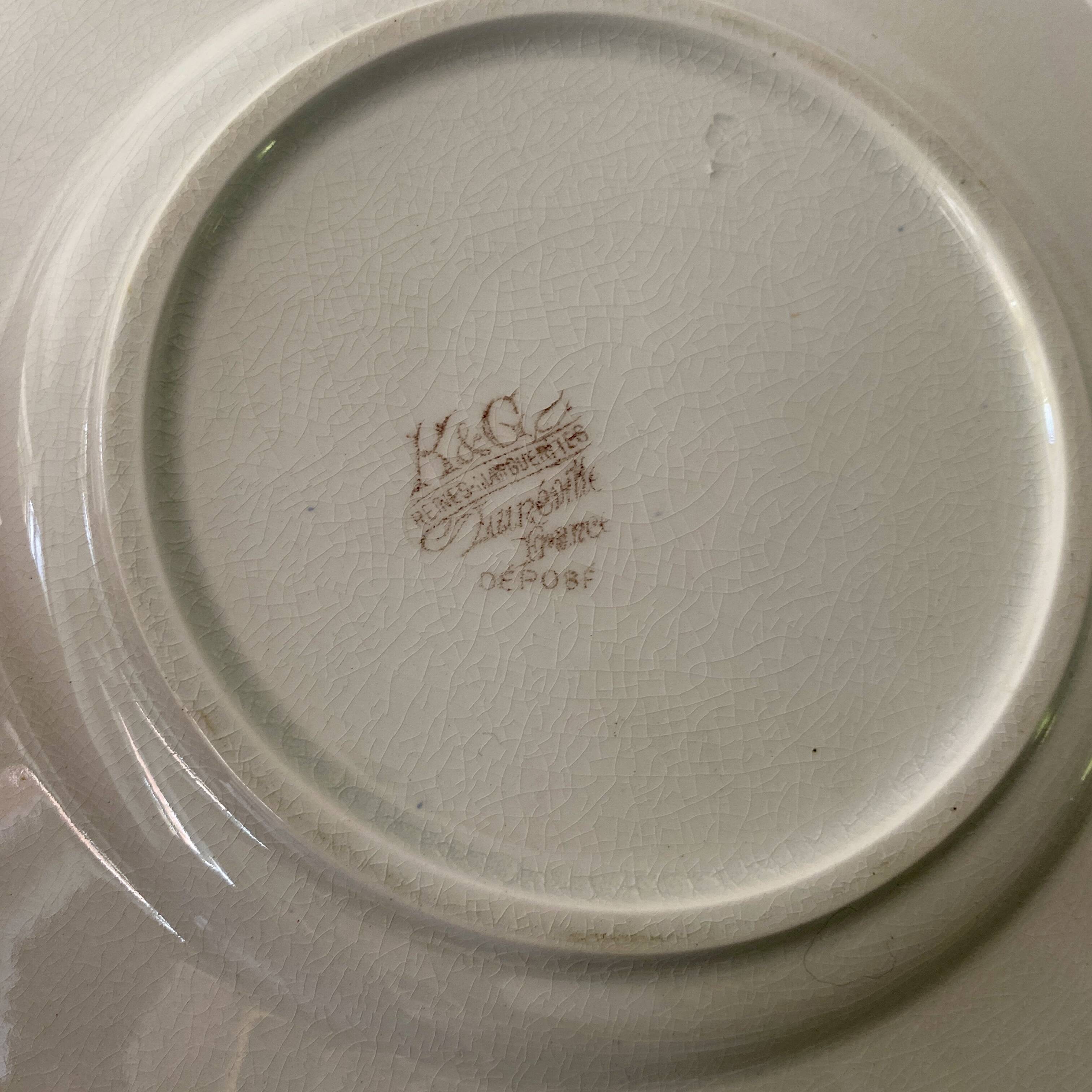 Set of 6 old flat plates - Reine Marguerite de KG Lunéville -