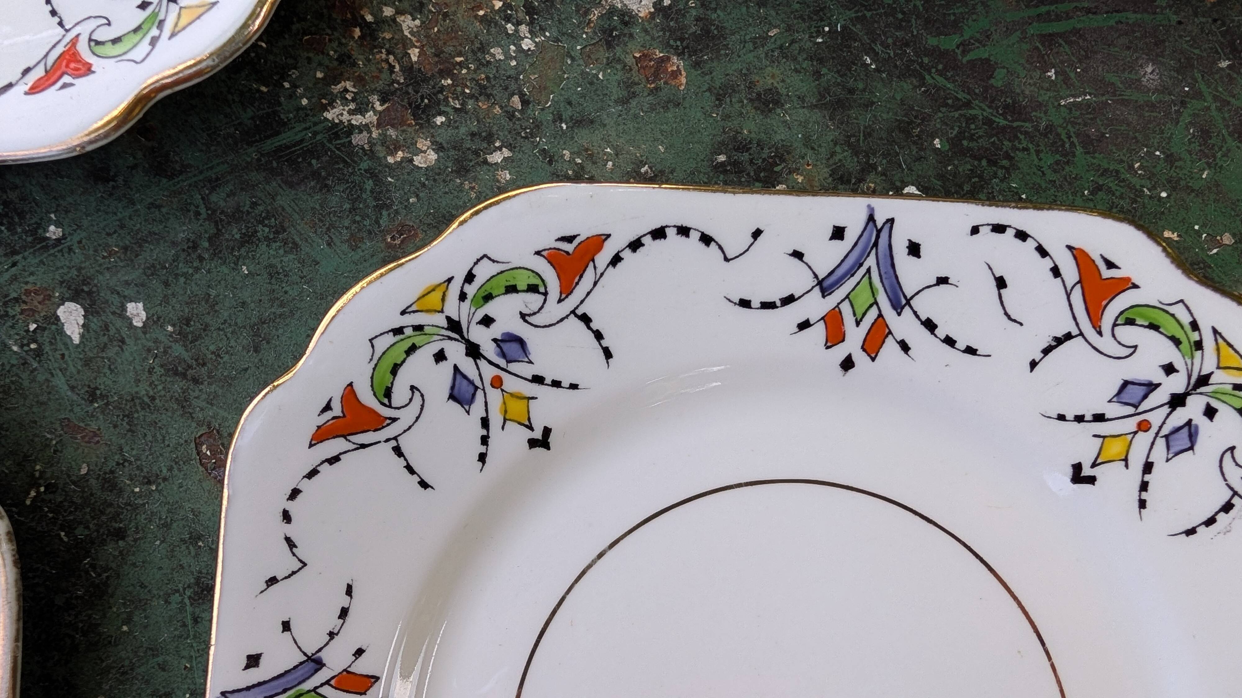 Art Deco English plates Gladstone