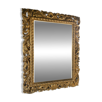 Miroir florentin ancien – cadre en bois sculpté et peint doré – style baroq