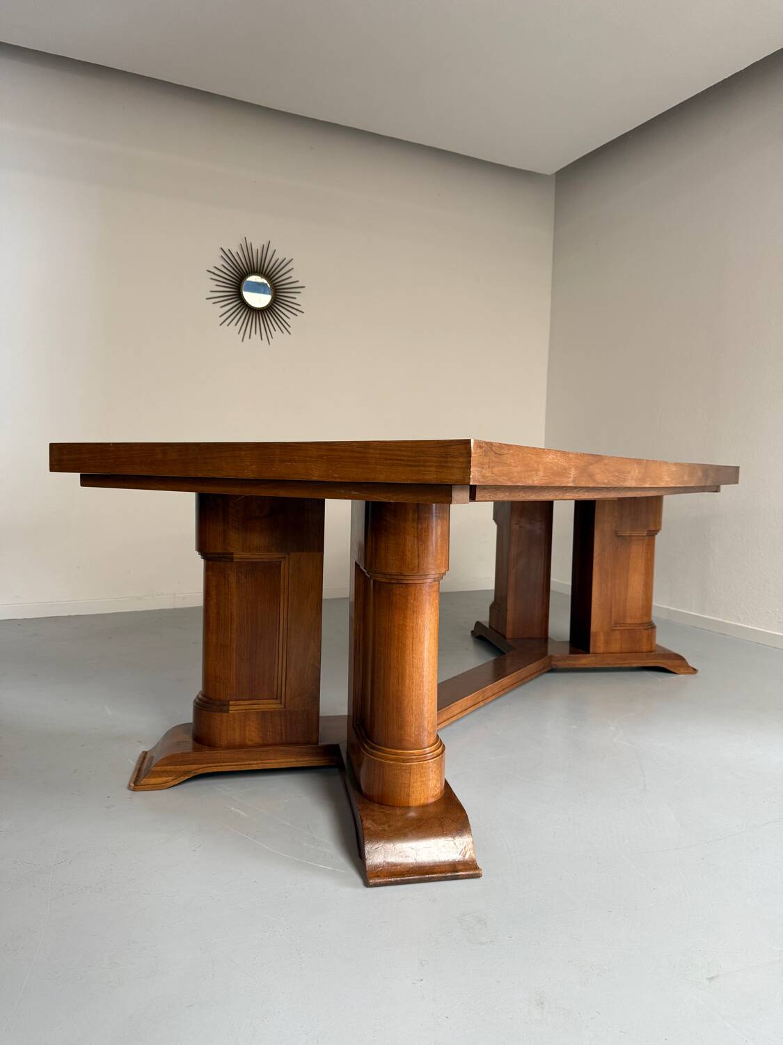 Ancienne table en noyer et loupe art déco année 30 France rallonges