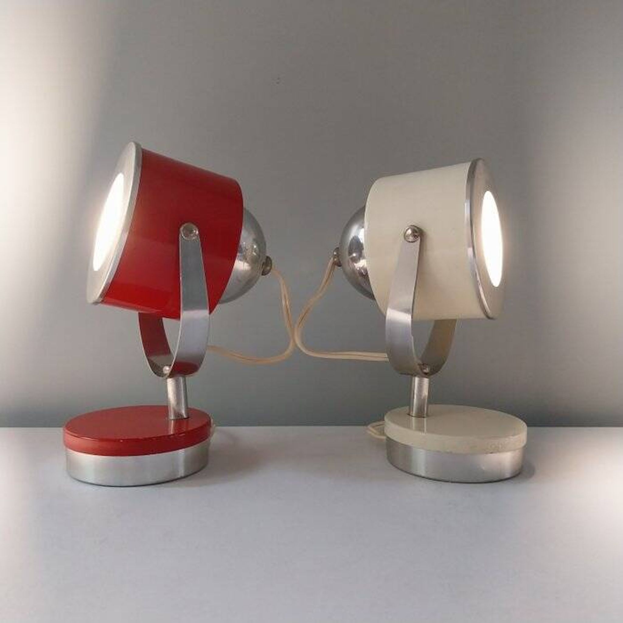 Set of two vintage lamps