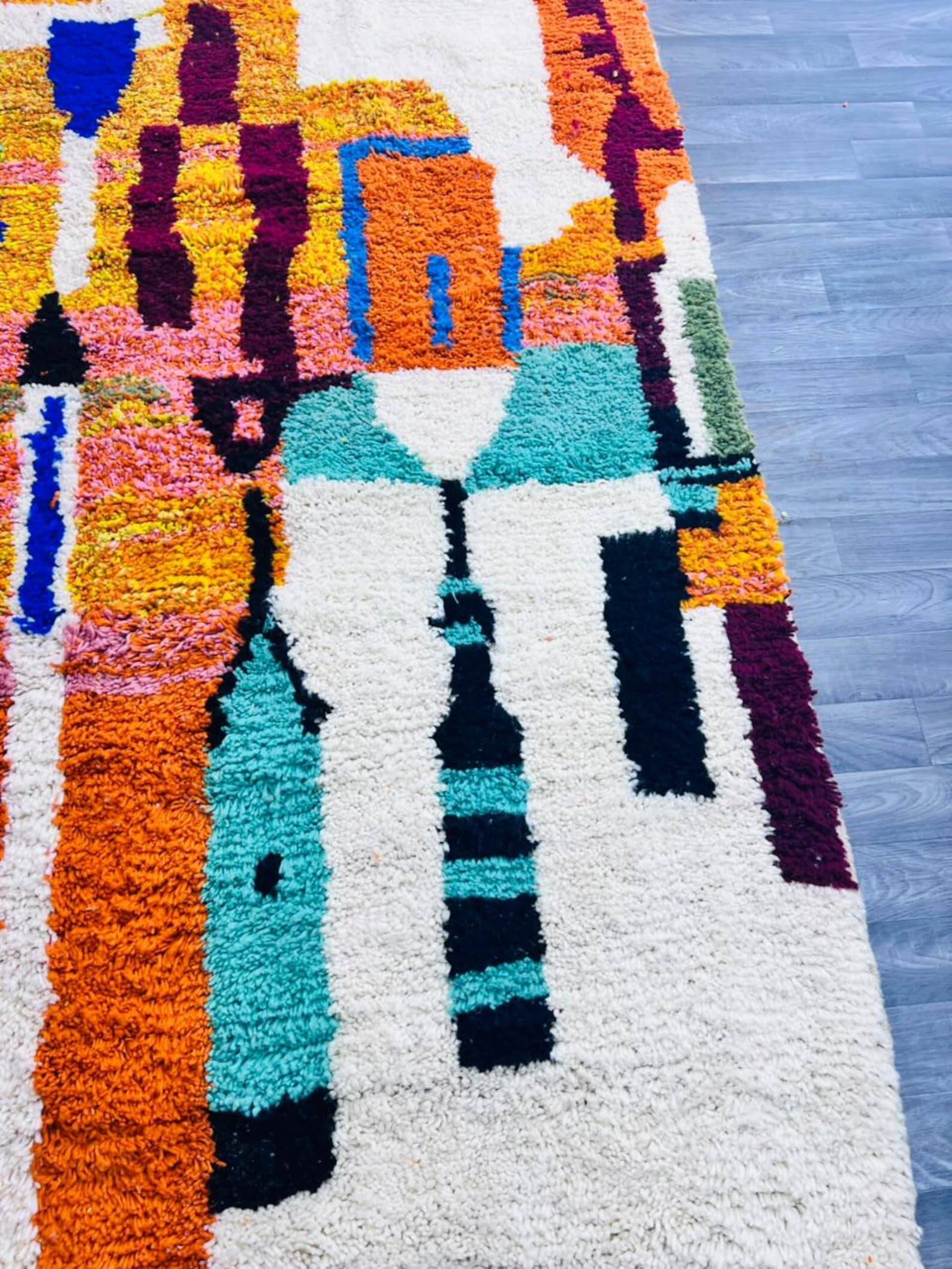Handmade Berber rug in wool 150cm/250cm