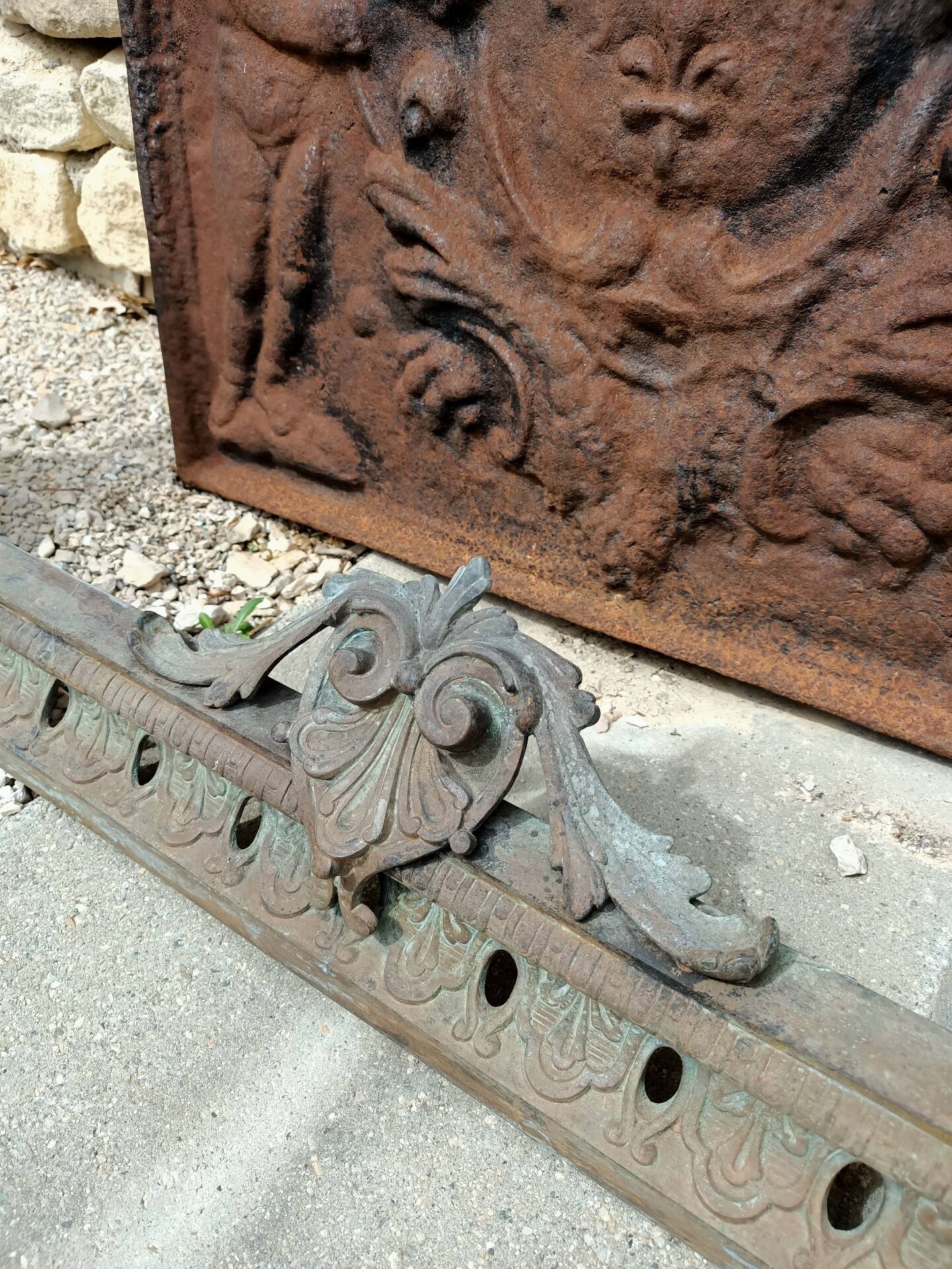 Large Front Fireplace Bronze 49cm 11kg - Marked DB 539 - Bar 113cm