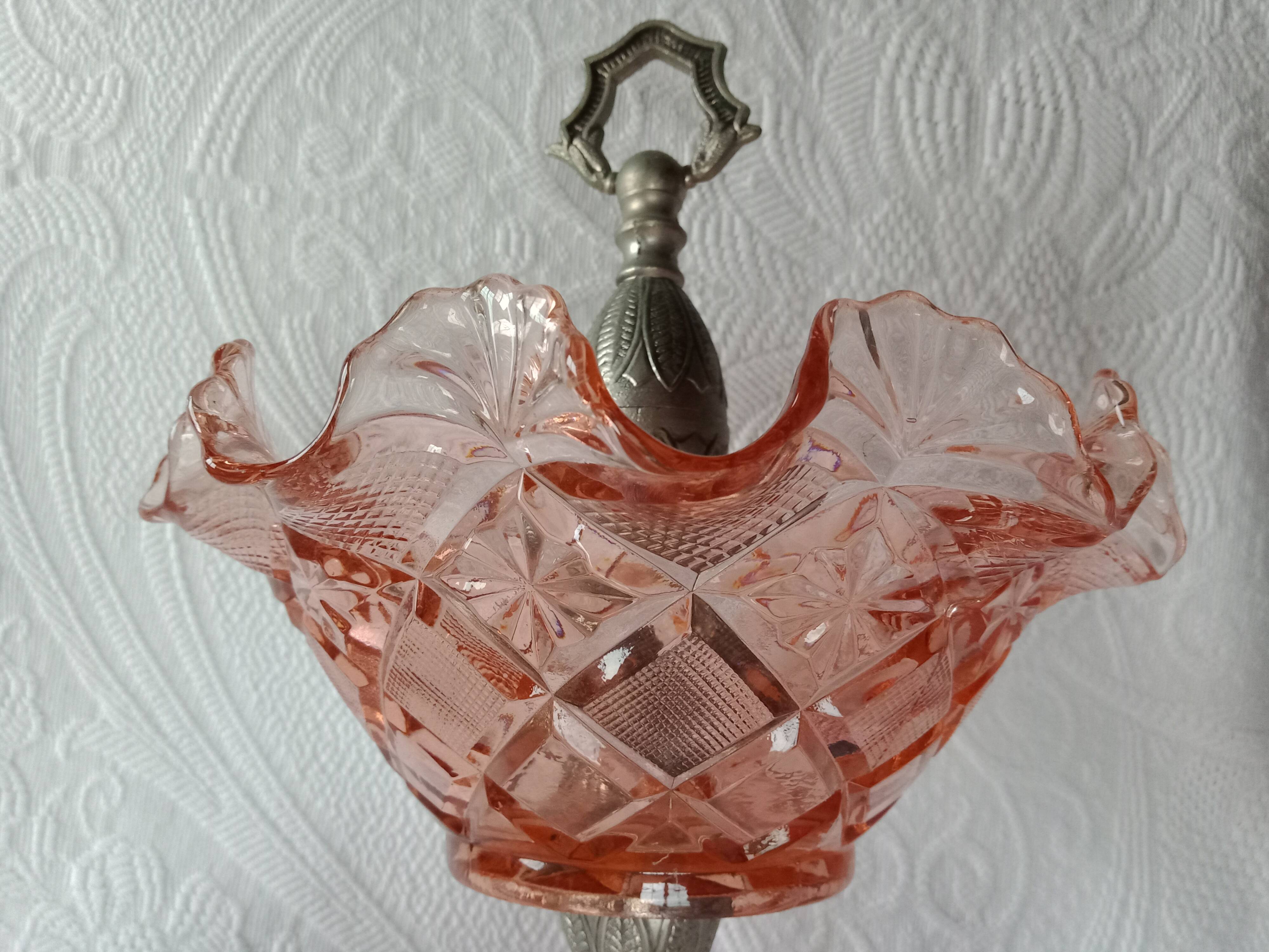 Fruit petits-fours set with two old pink corolla bowls, 19th century frame