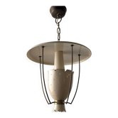 Lampe suspendue en métal perforé avec des détails en laiton, Italie, années 1940.